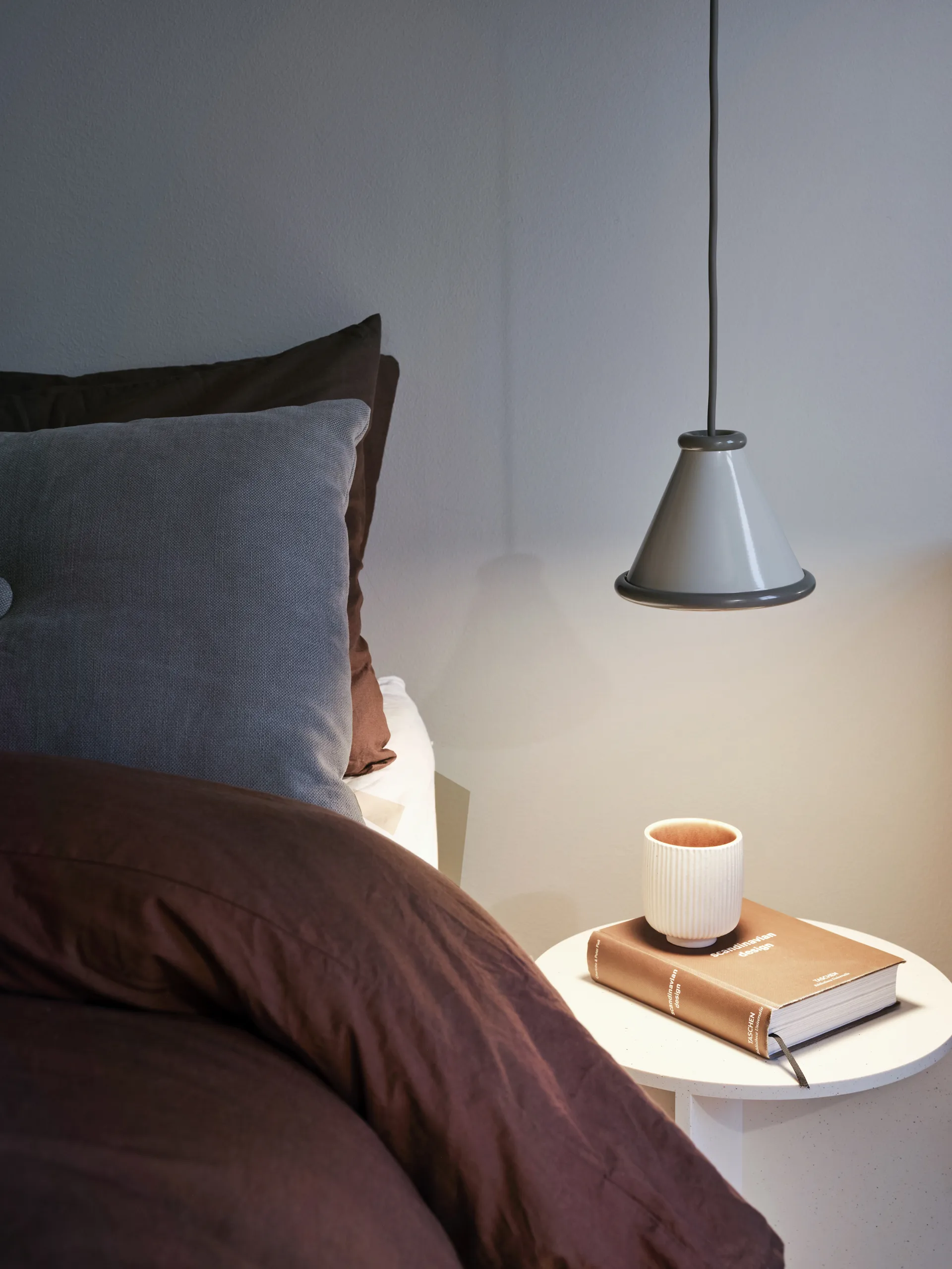 Lámpara de techo Belle Ø15 cm, Pepple grey-moss grey Belid