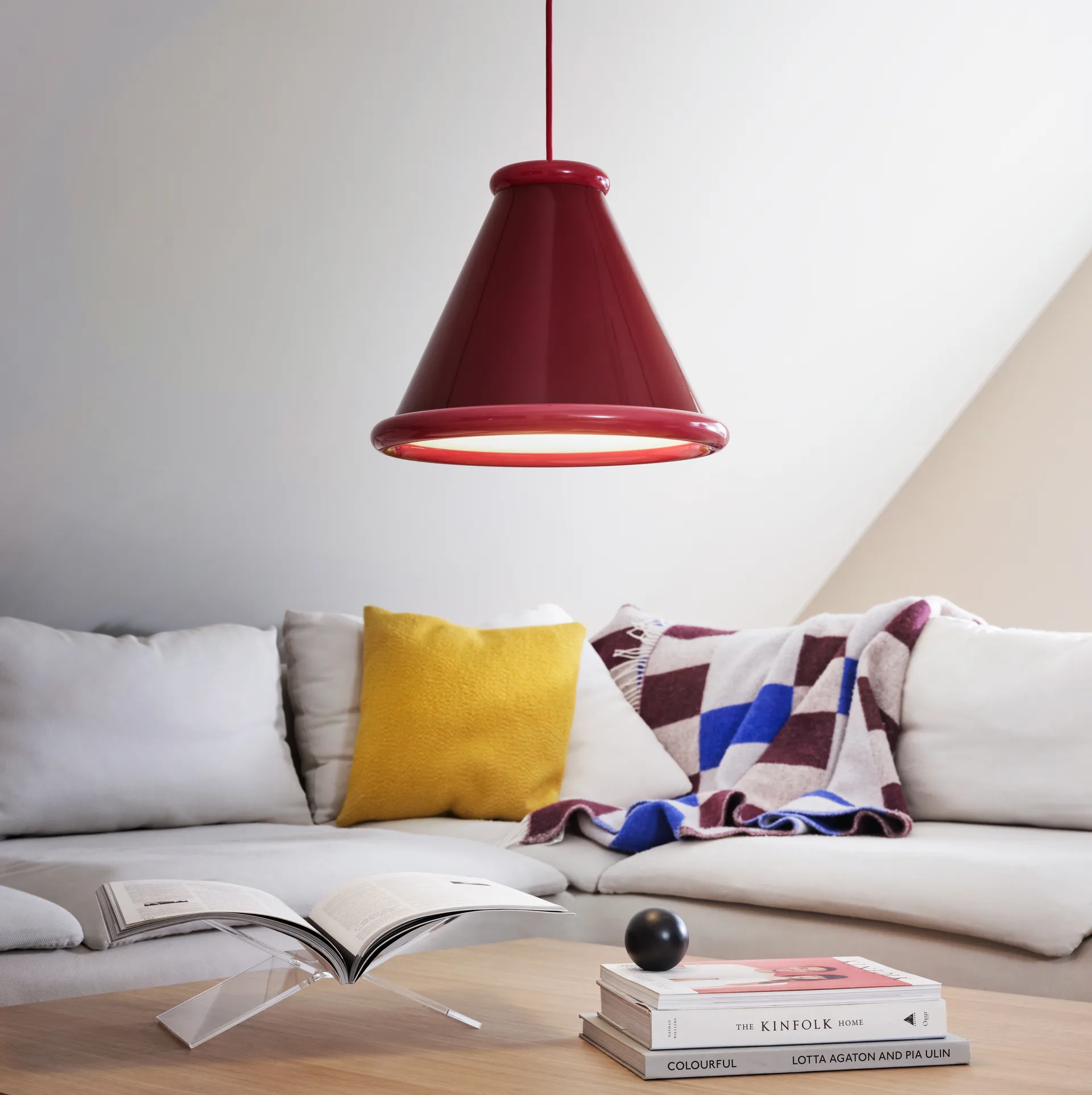 Lámpara de techo Belle Ø36 cm, Wine red-red violet Belid