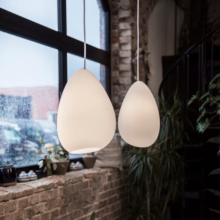 Ocean Lámpara de techo vidrio opal, cable textil blanco Belid