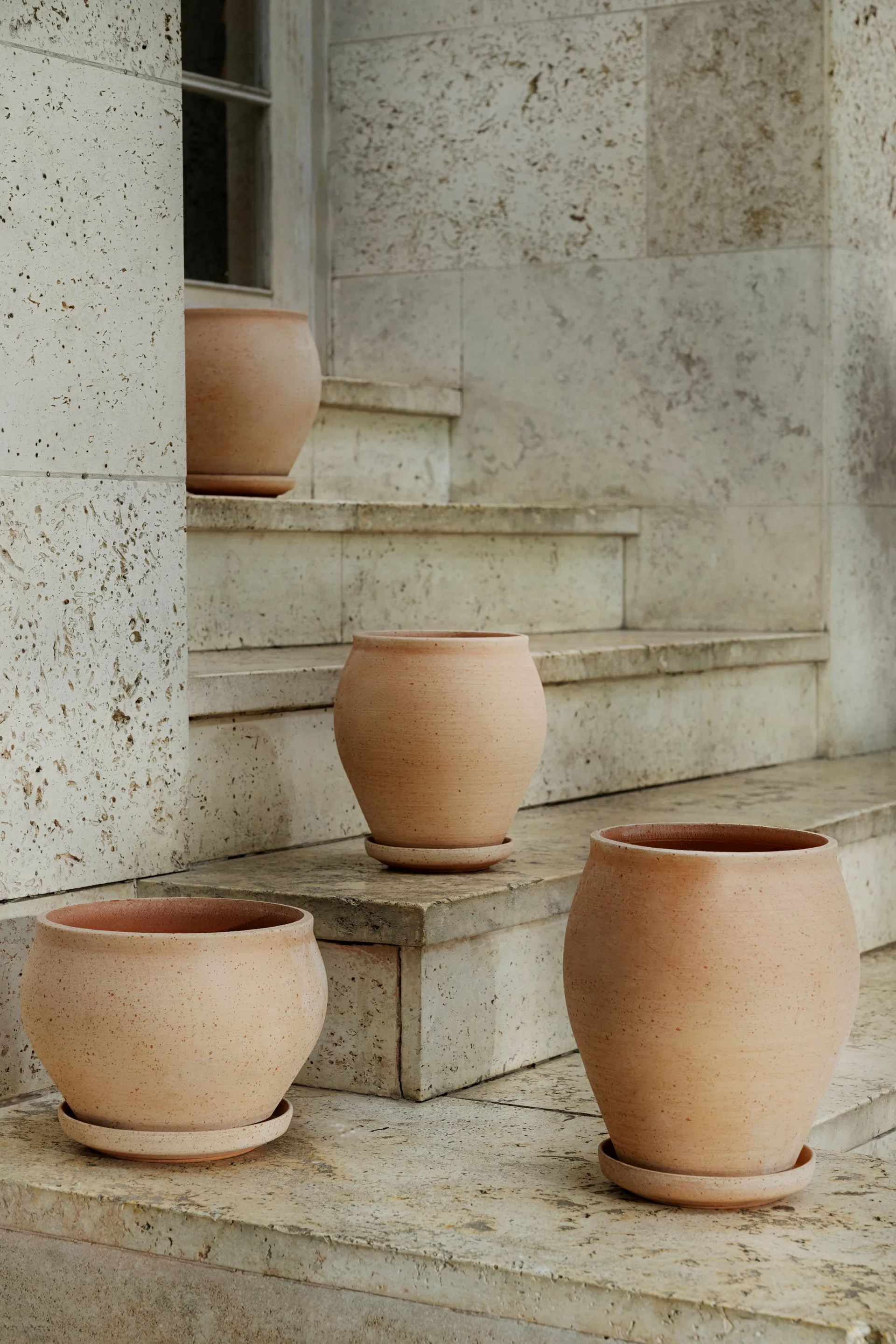 Maceta Delphi con plato, 2 piezas, Rosa, Ø22 cm, alto Bergs Potter