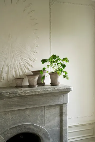 Maceta Fleur con plato, 2 piezas - Gris, Ø16 cm - Bergs Potter