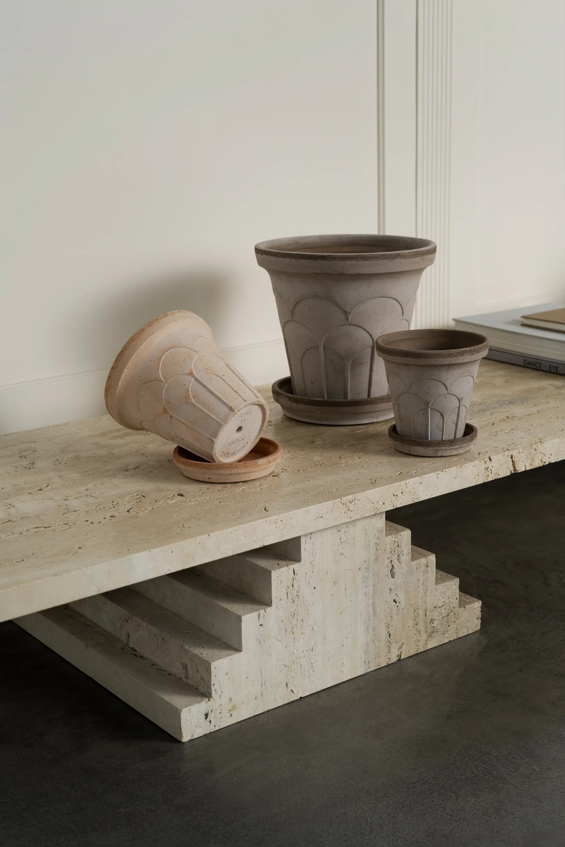 Maceta Fleur con plato, 2 piezas, Gris, Ø21 cm Bergs Potter