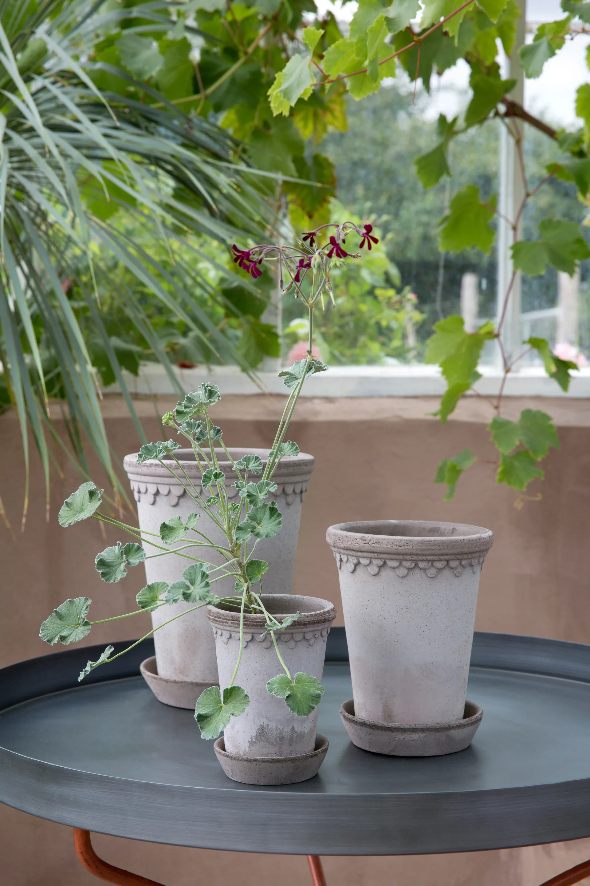 Maceta Københavner alta Ø14 cm, gris Bergs Potter