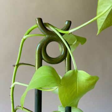 Soporte para plantas Folk Oni - Moss green - Bergs Potter