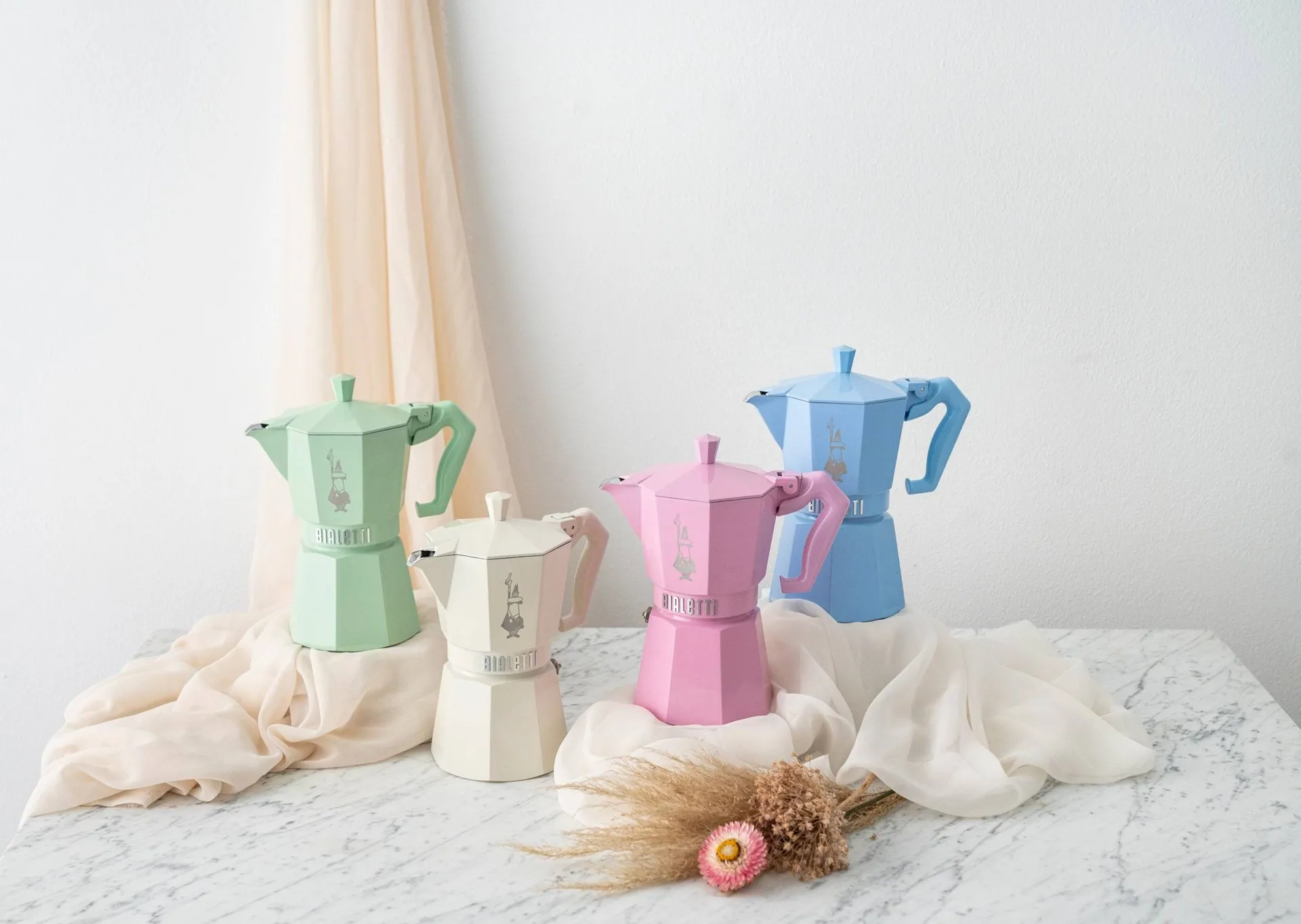 Cafetera italiana Bialetti exclusive, Crema, 6 tazas Bialetti