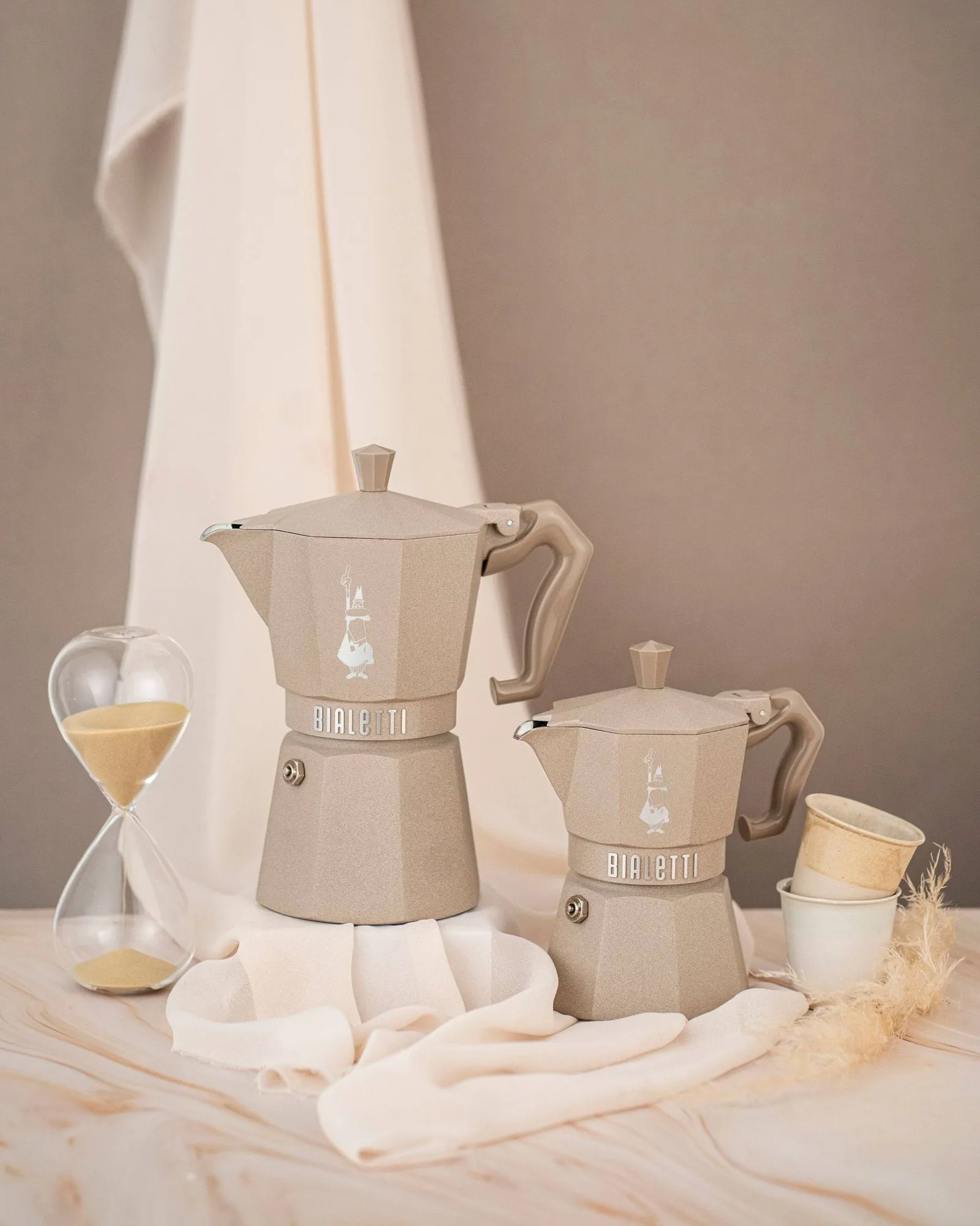 Cafetera italiana Bialetti Exclusive Inducción, Beige, 3 tazas Bialetti