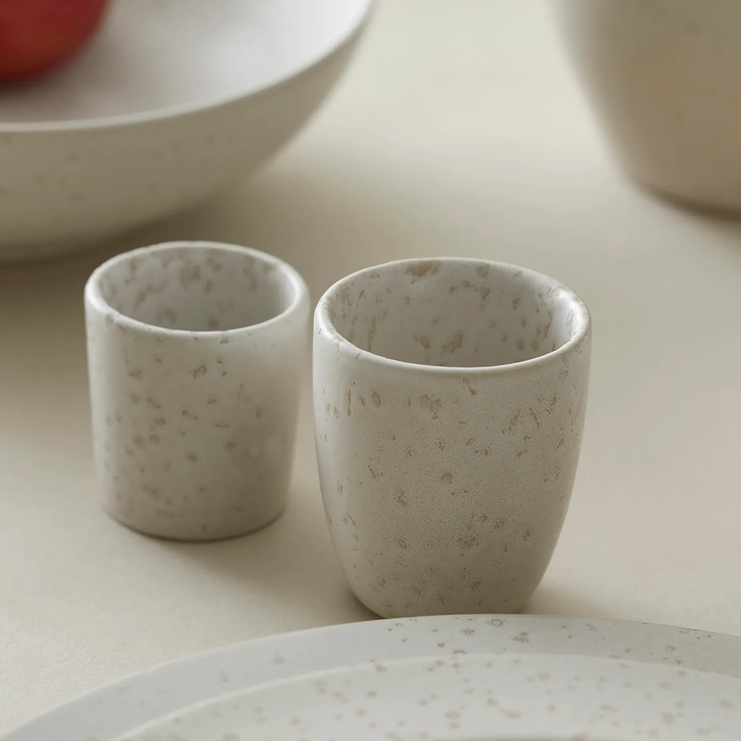 Huevera Bitz 5 cm mate, blanco nata mate Bitz