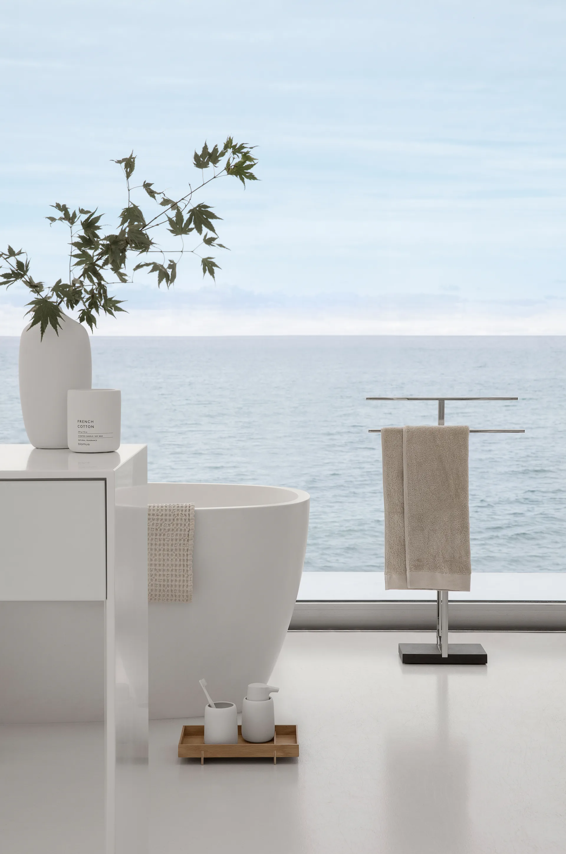 Bandeja Abento 18x30 cm, madera de sauce blomus