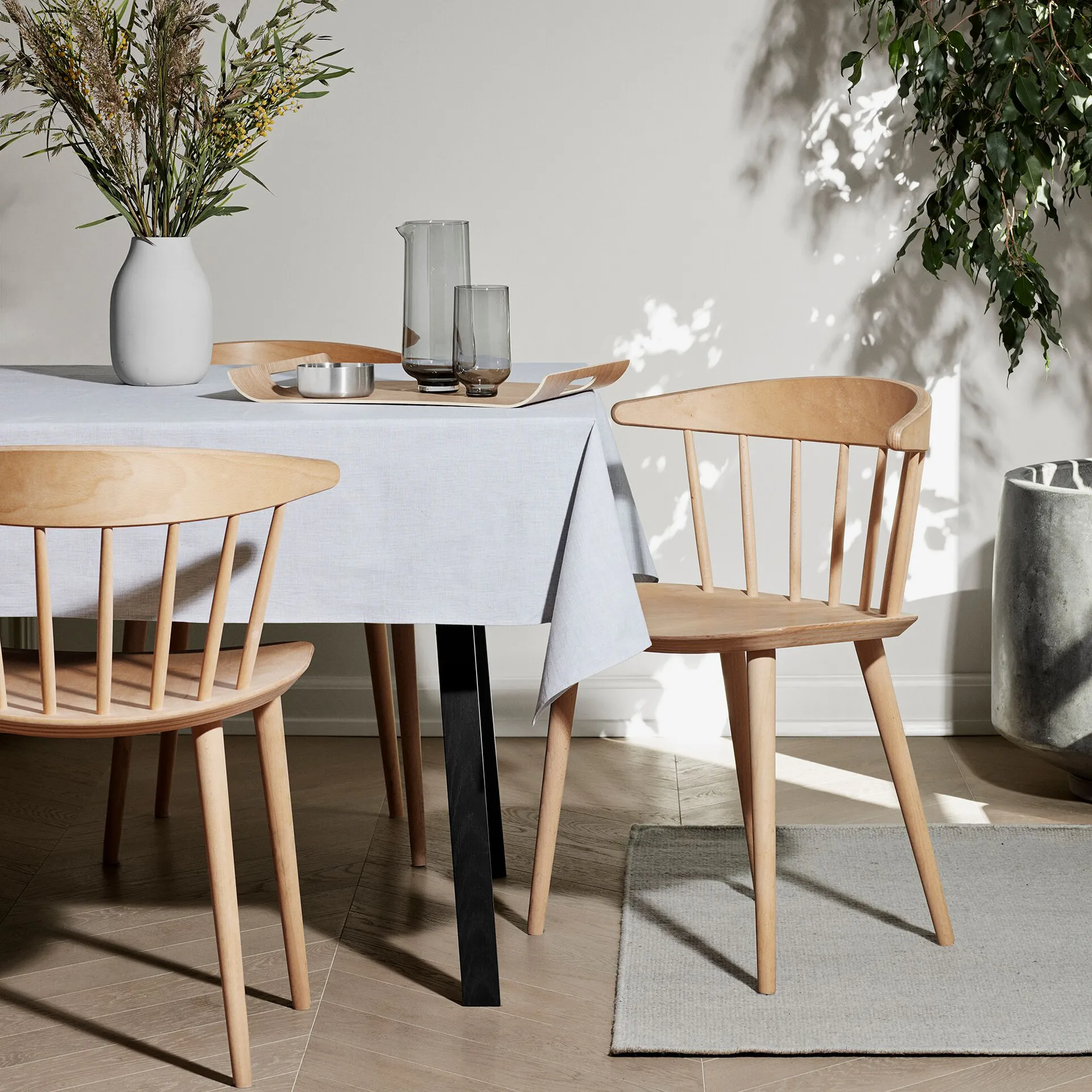 Jarra de agua Flow 1,1 L, Smoke blomus