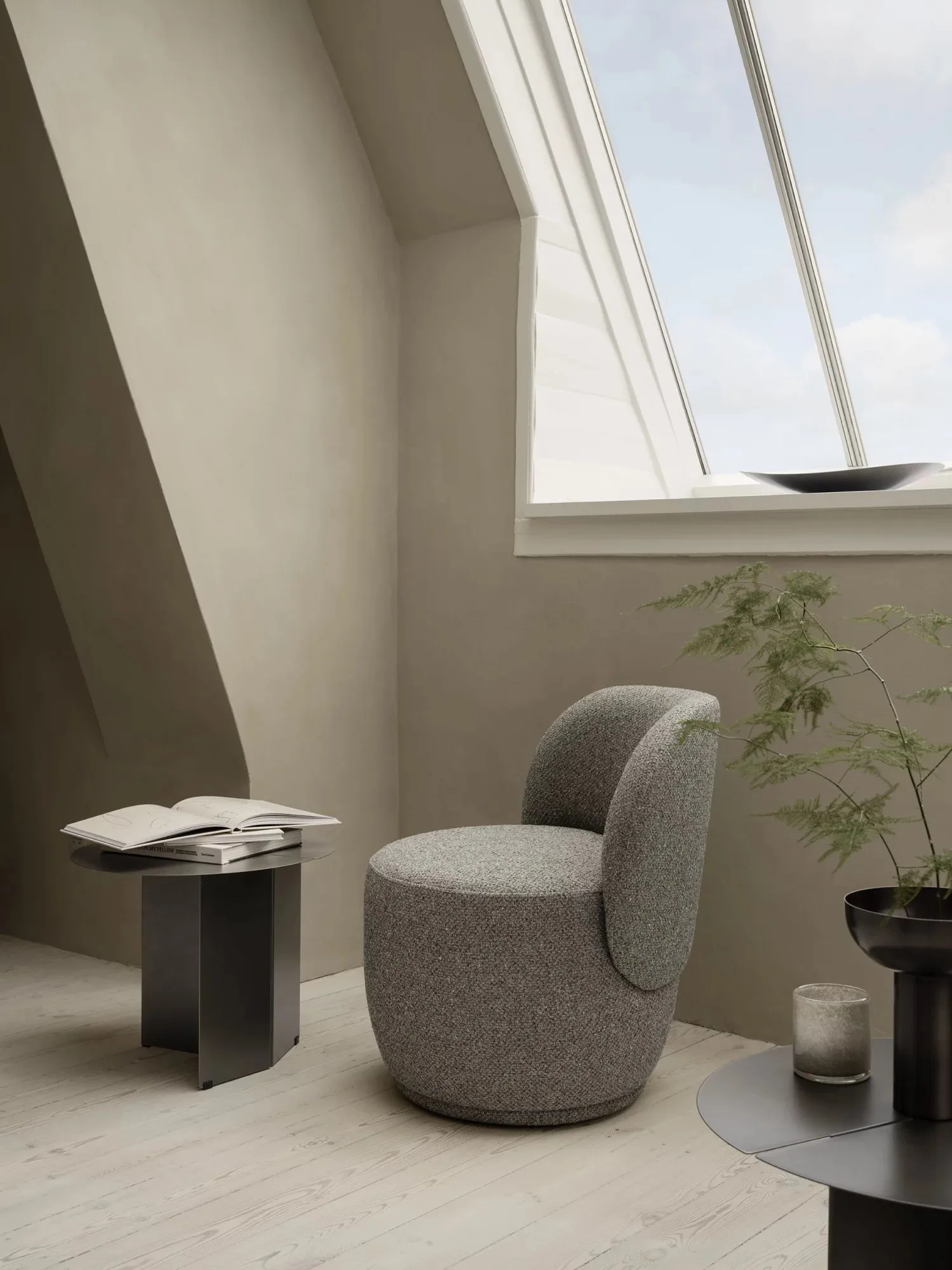 Jarrón para jacintos MIYABI Ø17 cm, Burned metal blomus