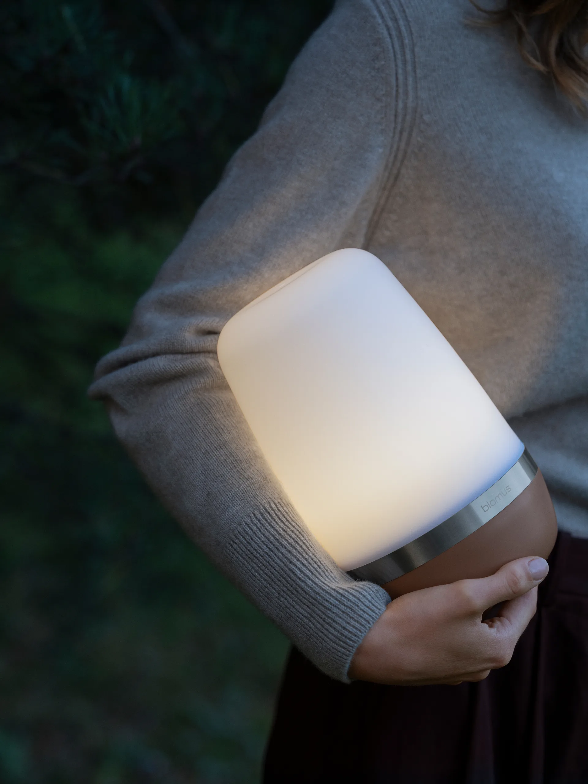 Lámpara LED Spirit L 25 cm, Mocha mousse blomus