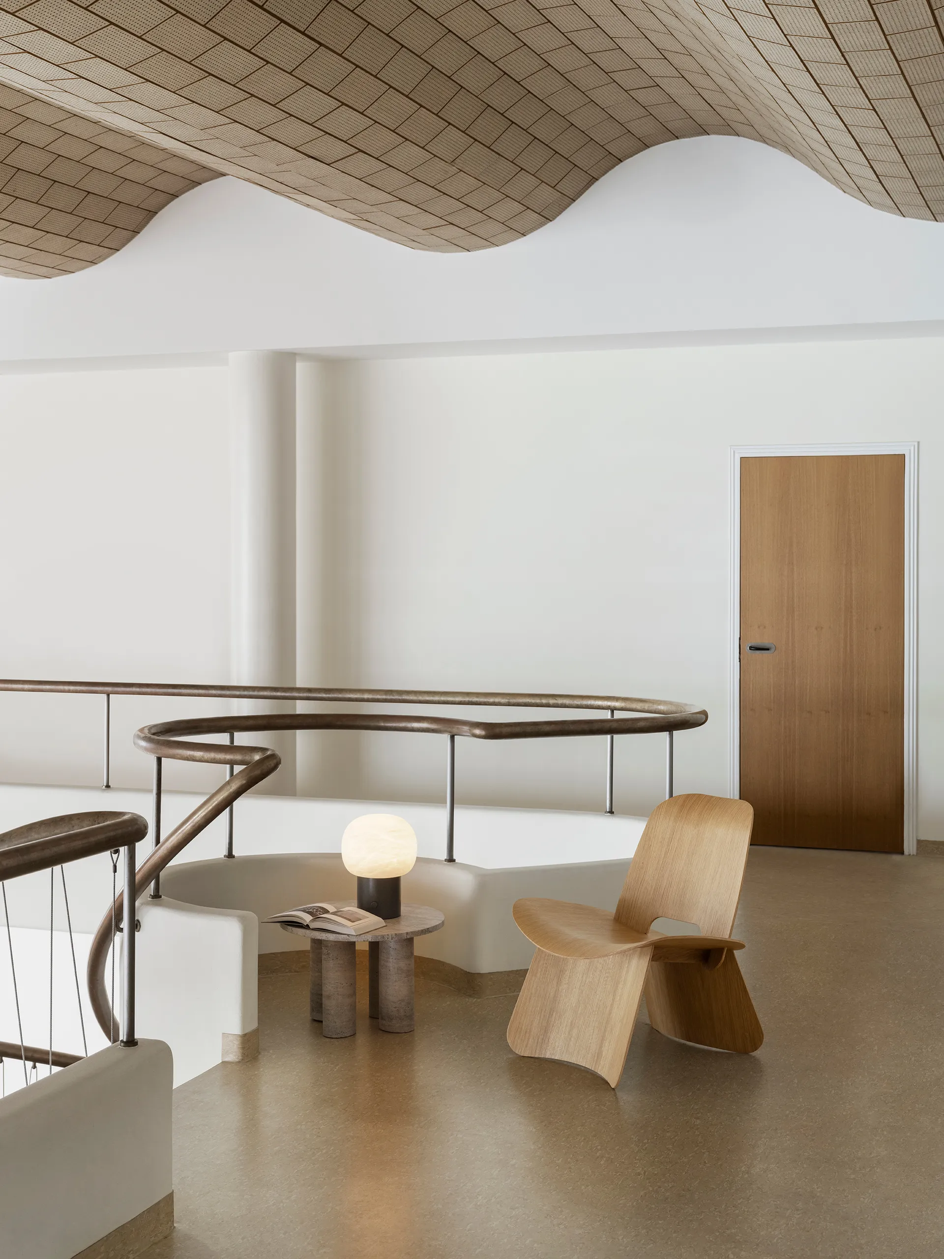 Silla Nagomi, Contrachapado aceitado blomus