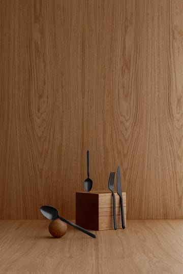 Tenedor de mesa STELLA - negro - blomus