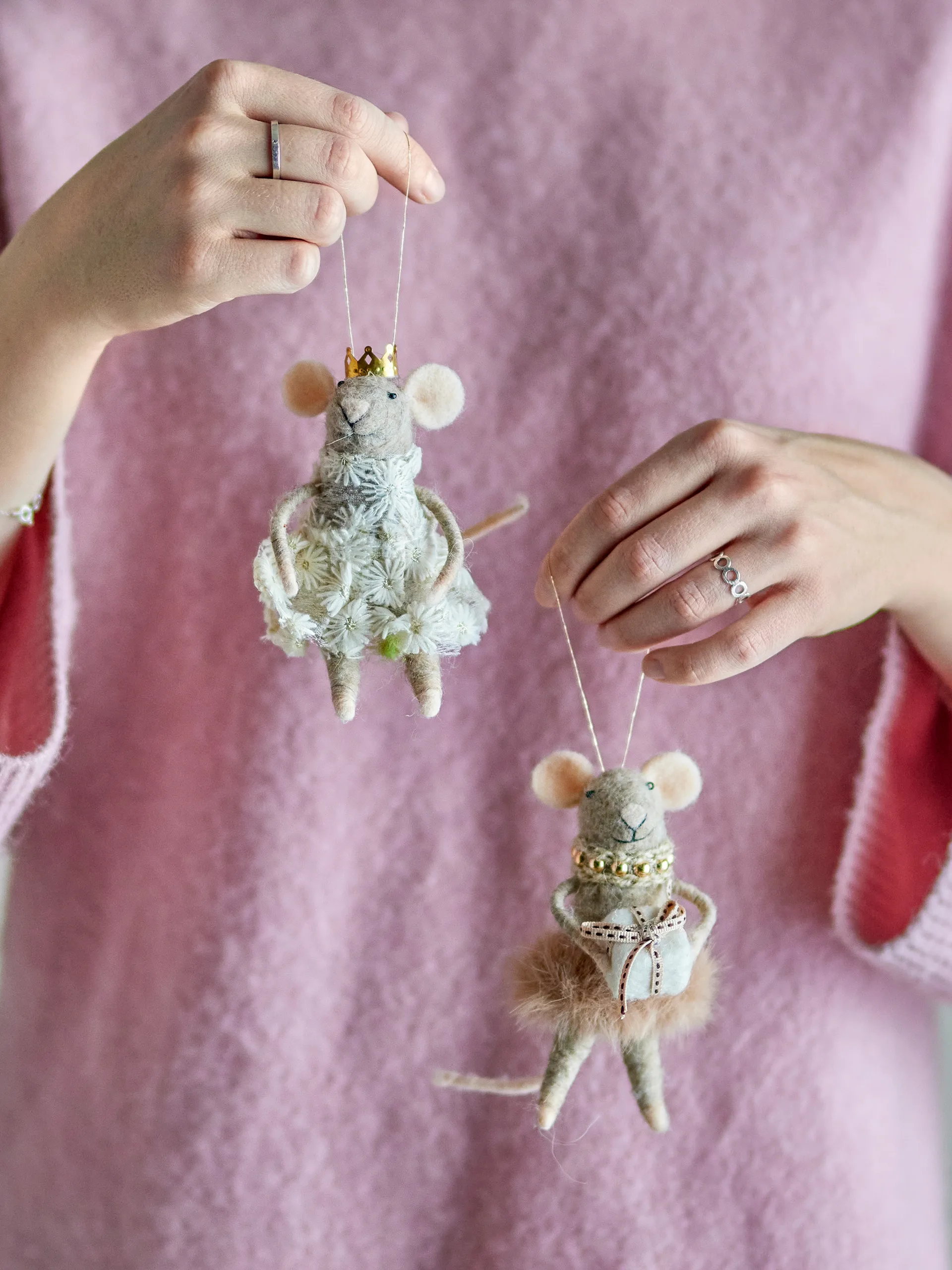 Adorno navideño Peo lana 2 piezas, Marrón Bloomingville