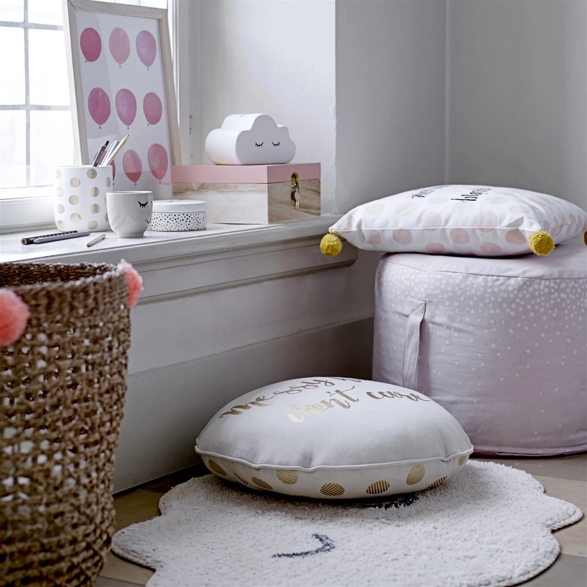 Alfombra infantil Cloud, natural Bloomingville