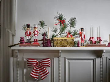 Candelabro de Adviento Siffer - Rojo, 23 cm - Bloomingville