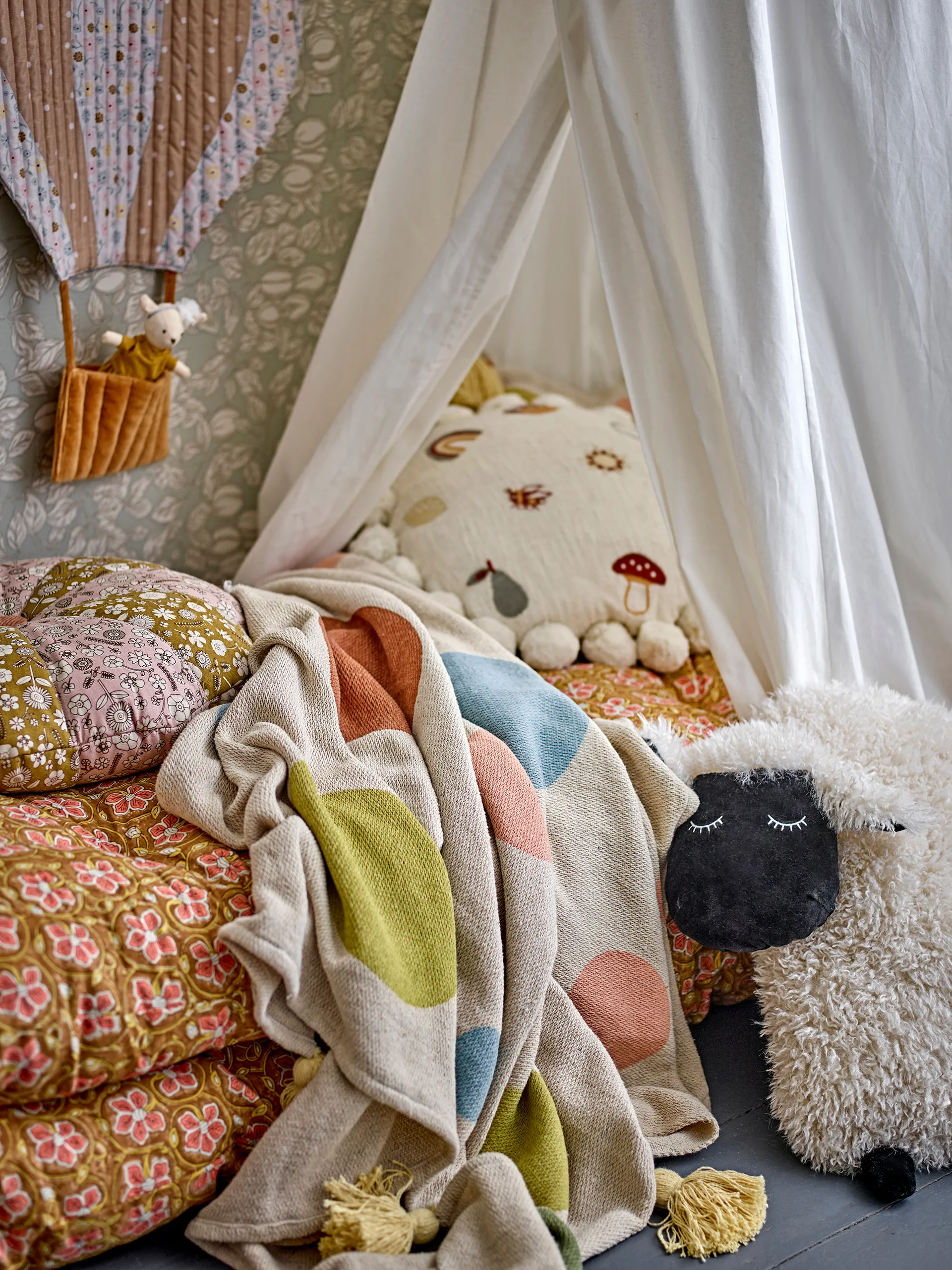 Cojín Dolly 46x56 cm, Blanco Bloomingville