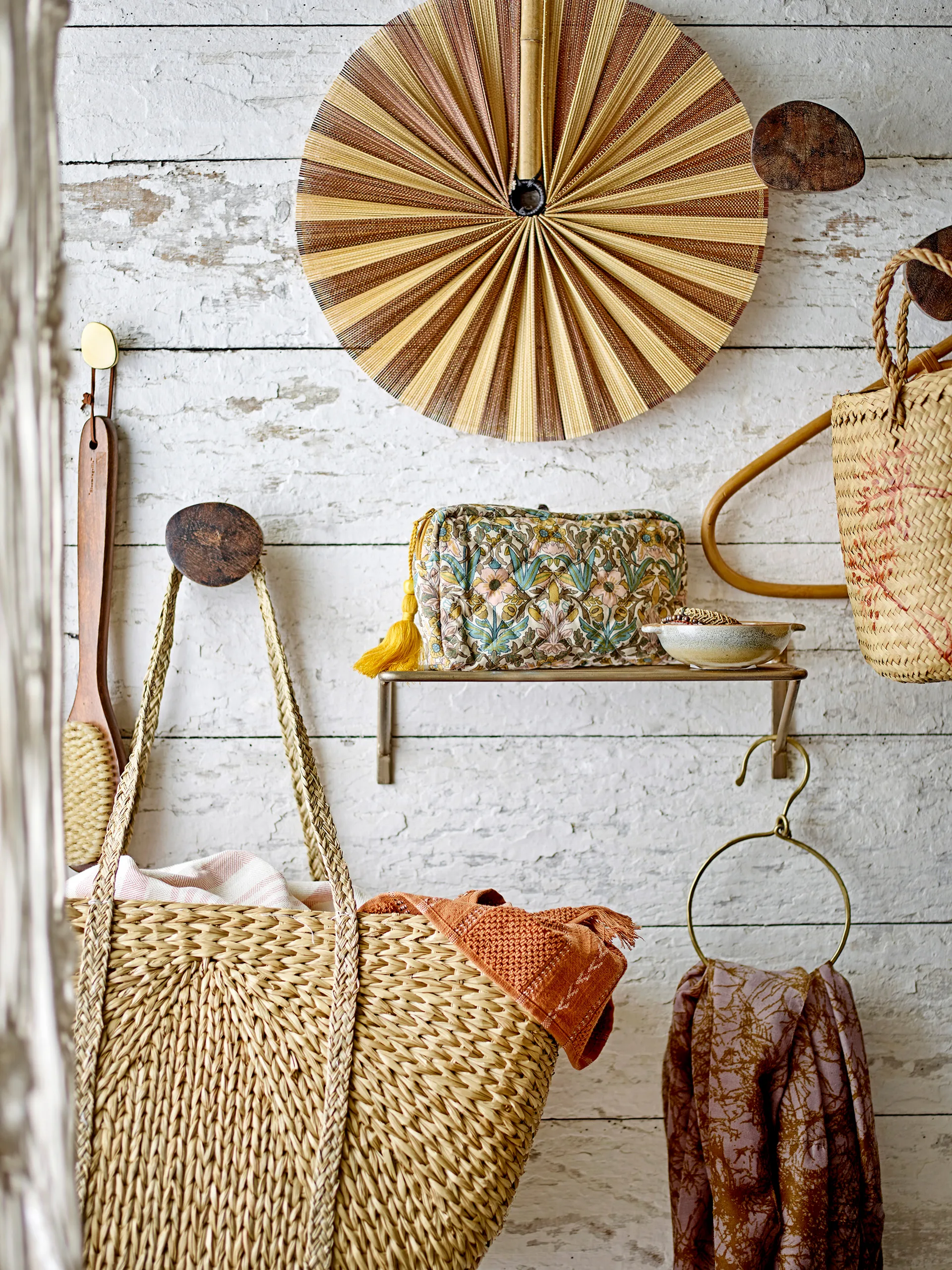 Colgador Zigga, Brass Bloomingville