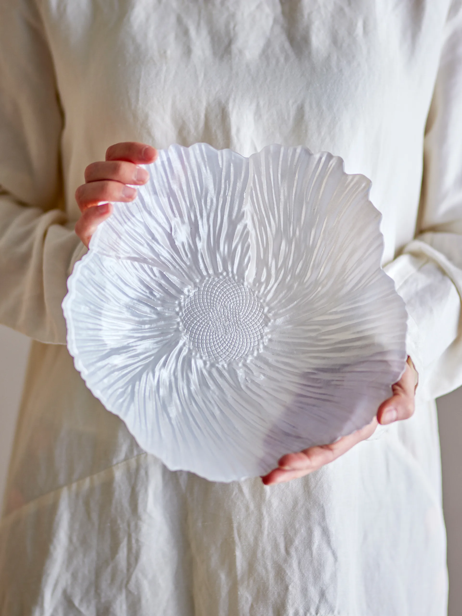 Cuenco de vidrio Iani Ø26 cm, Blanco Bloomingville