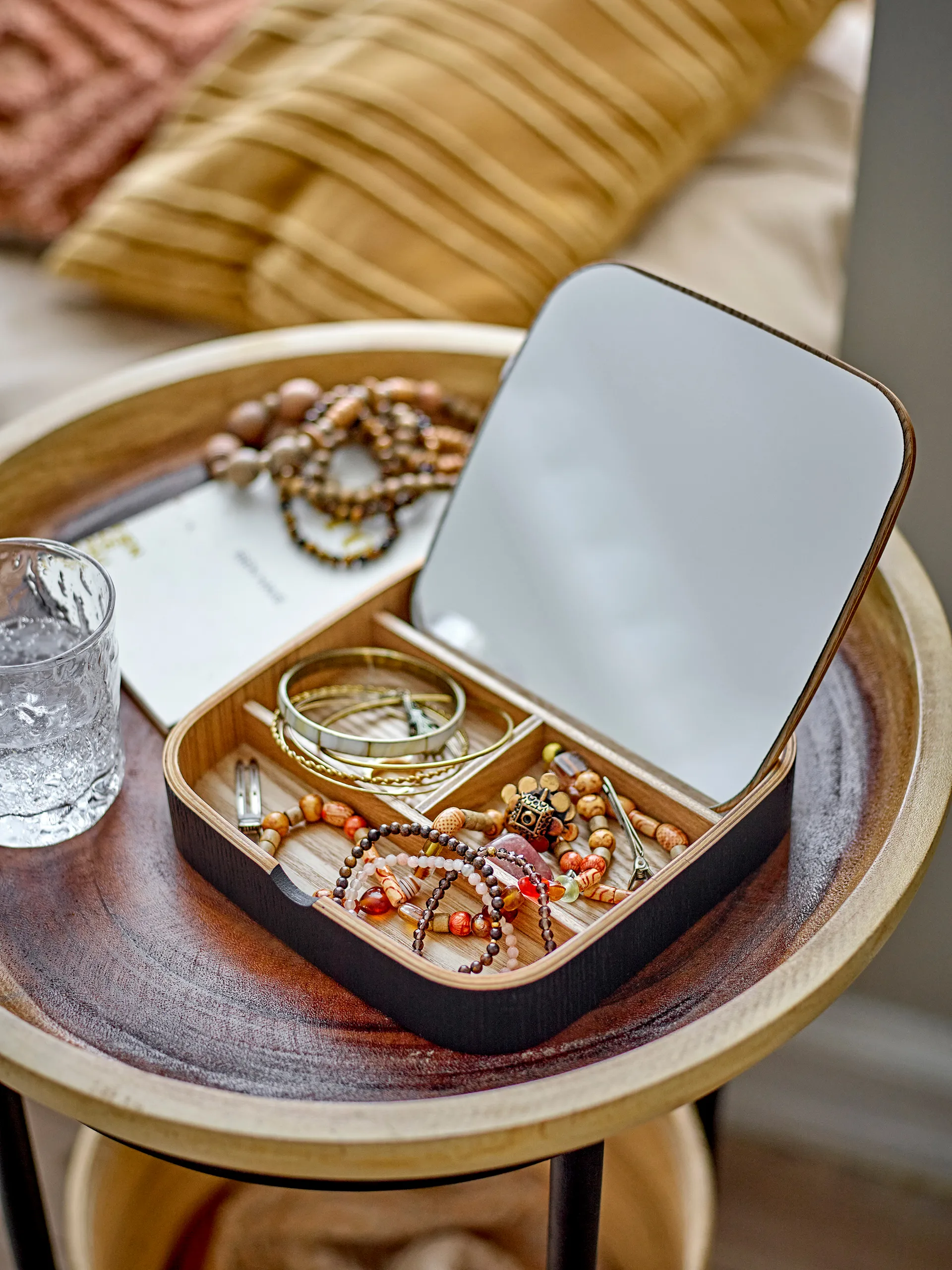 Espejo de mesa Mimmi 19x19 cm, Black-oak Bloomingville