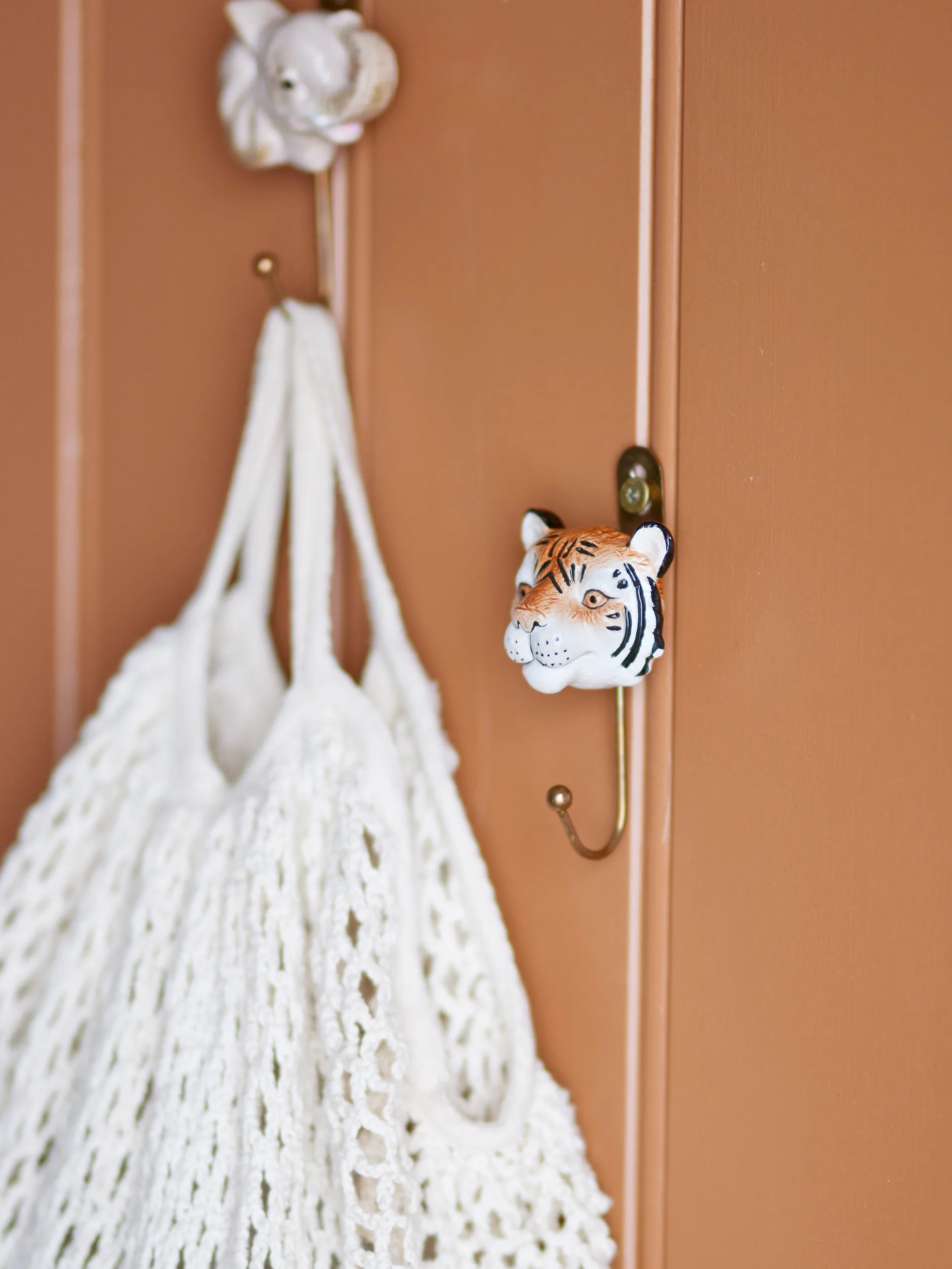 Gancho Nosa, Orange tiger Bloomingville