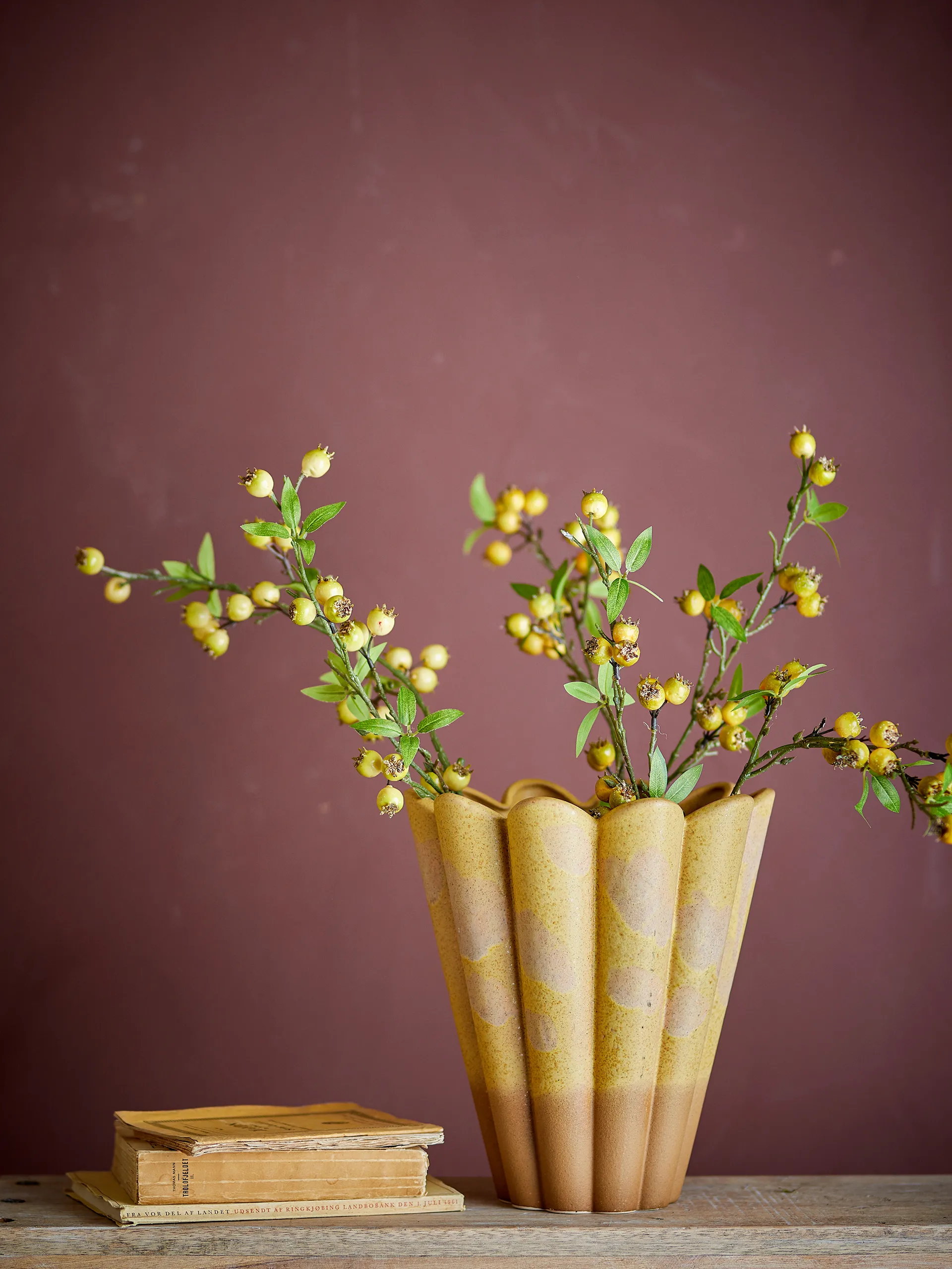 Jarrón Penn 25,5x29 cm, Amarillo Bloomingville