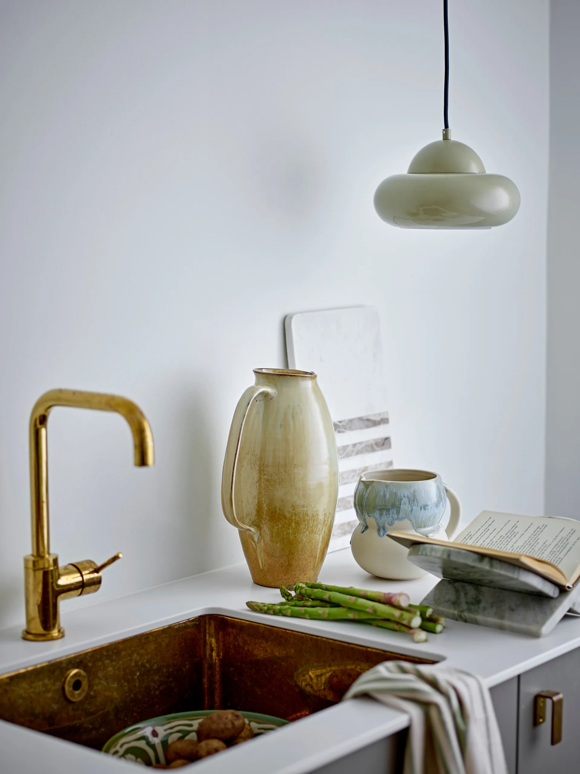 Lámpara colgante Bubble Ø22 cm, Verde Bloomingville