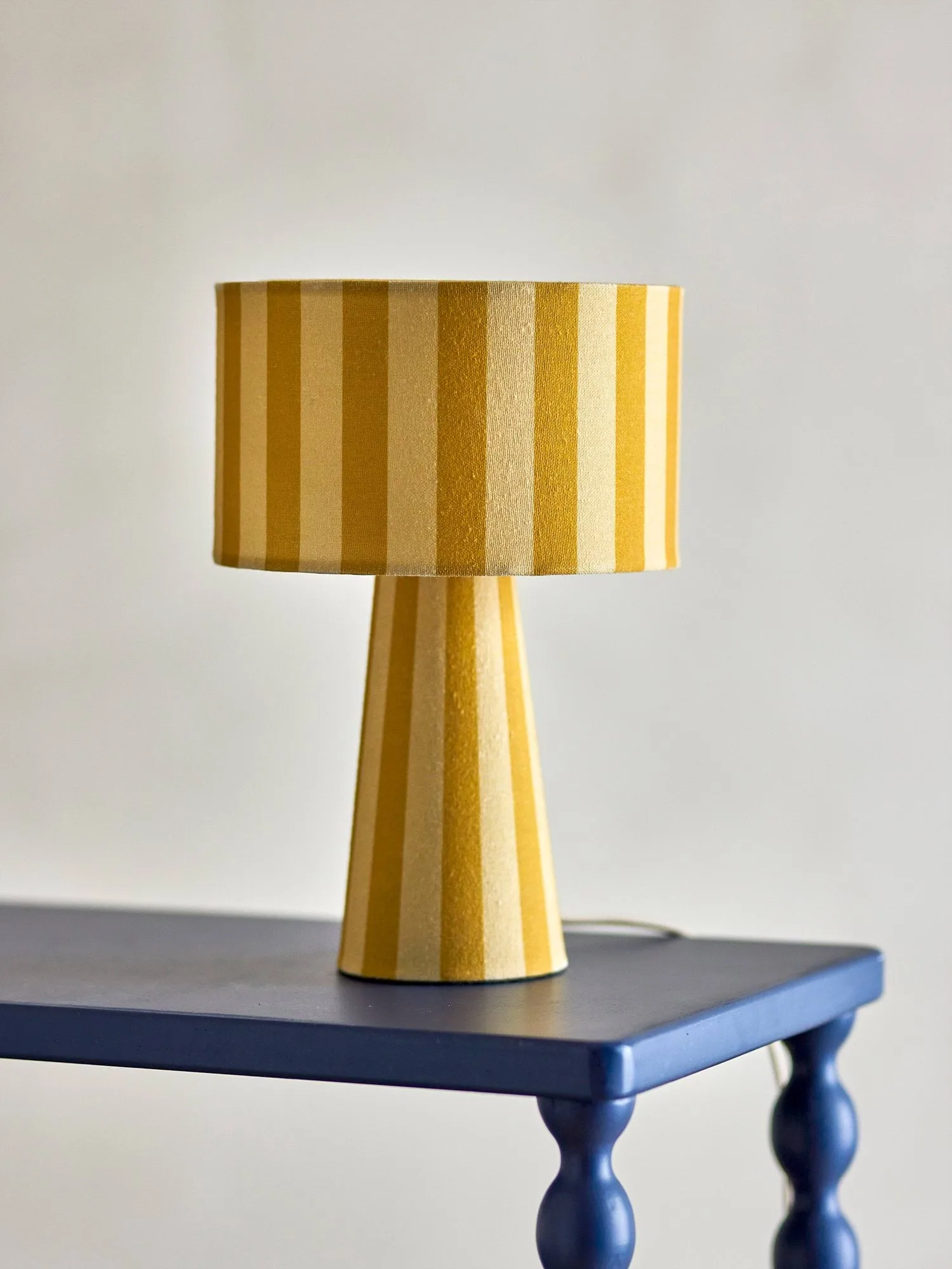Lámpara de mesa Emmie Ø 20 cm, Yellow, Ø20 cm Bloomingville