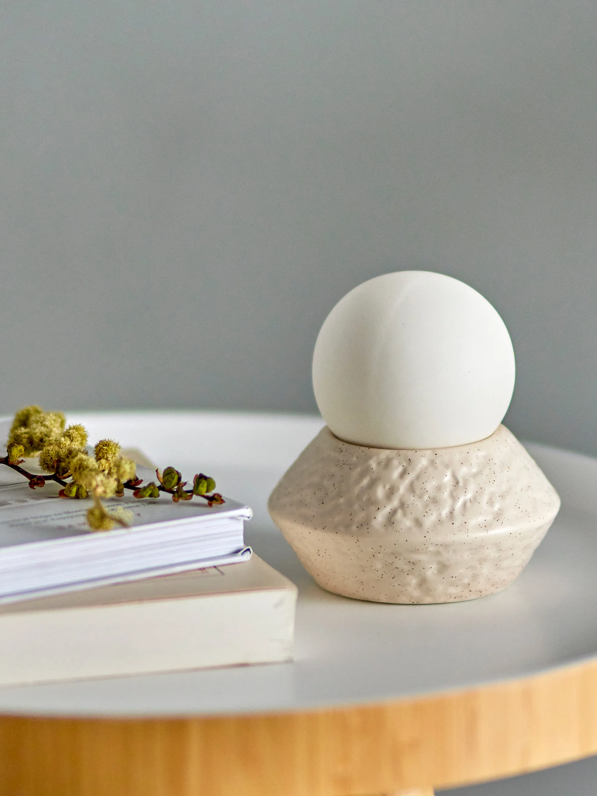 Lámpara de mesa portátil Capella Ø10x11 cm, White single Bloomingville