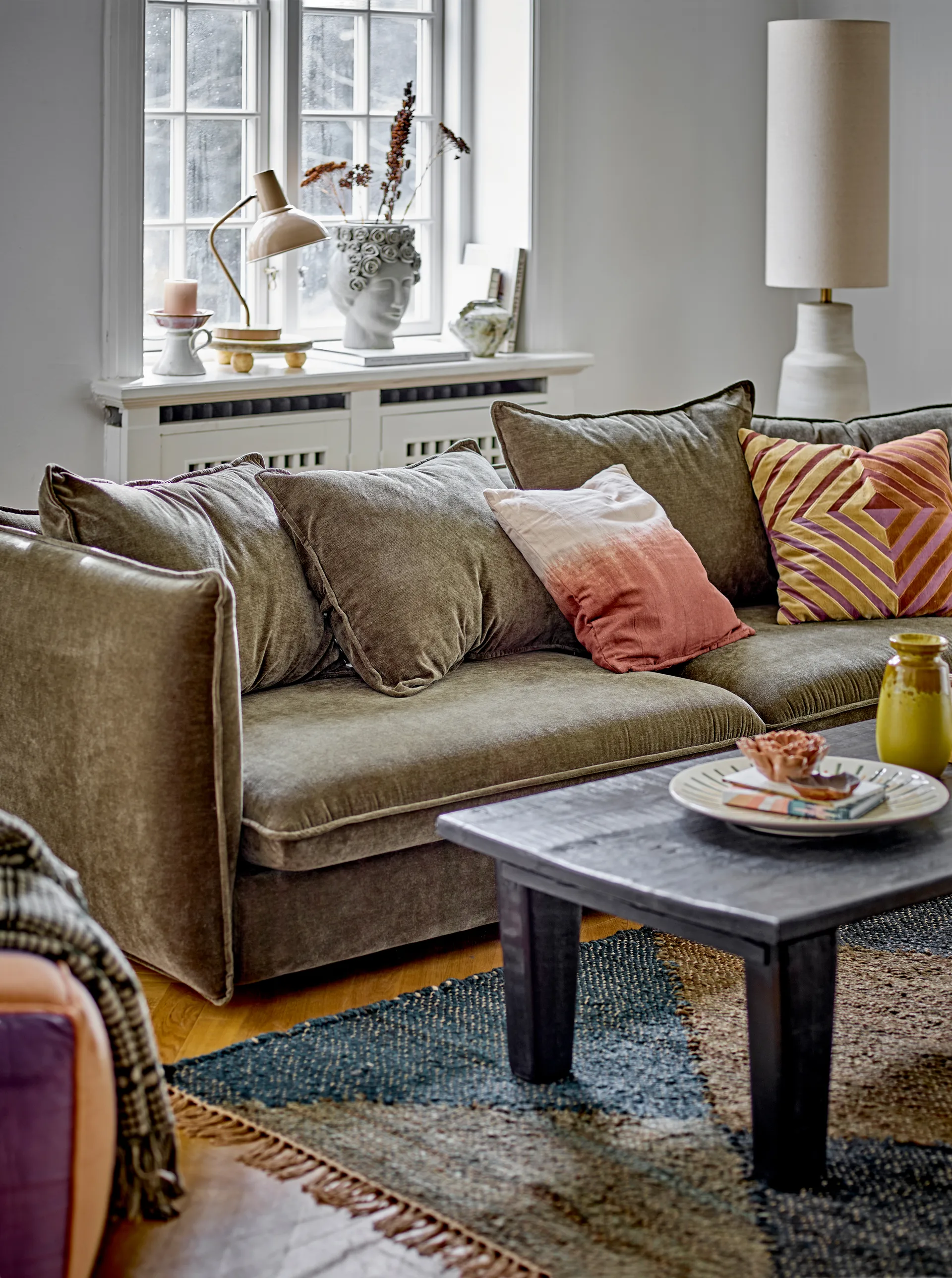 Lámpara de pie Linetta 113xØ28 cm., Blanco Bloomingville