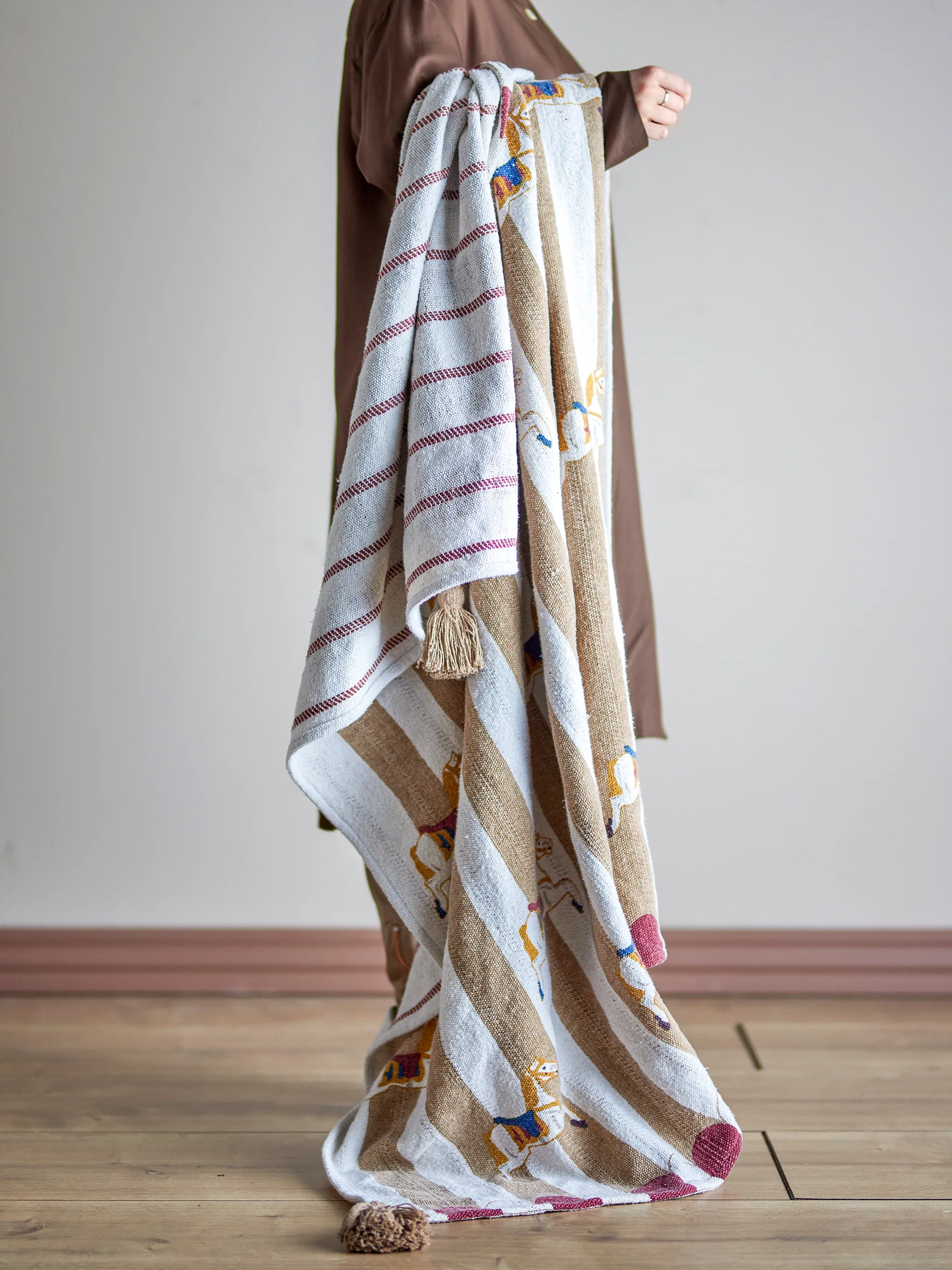 Manta Merry-go-round 130x160 cm, Beige-rojo Bloomingville