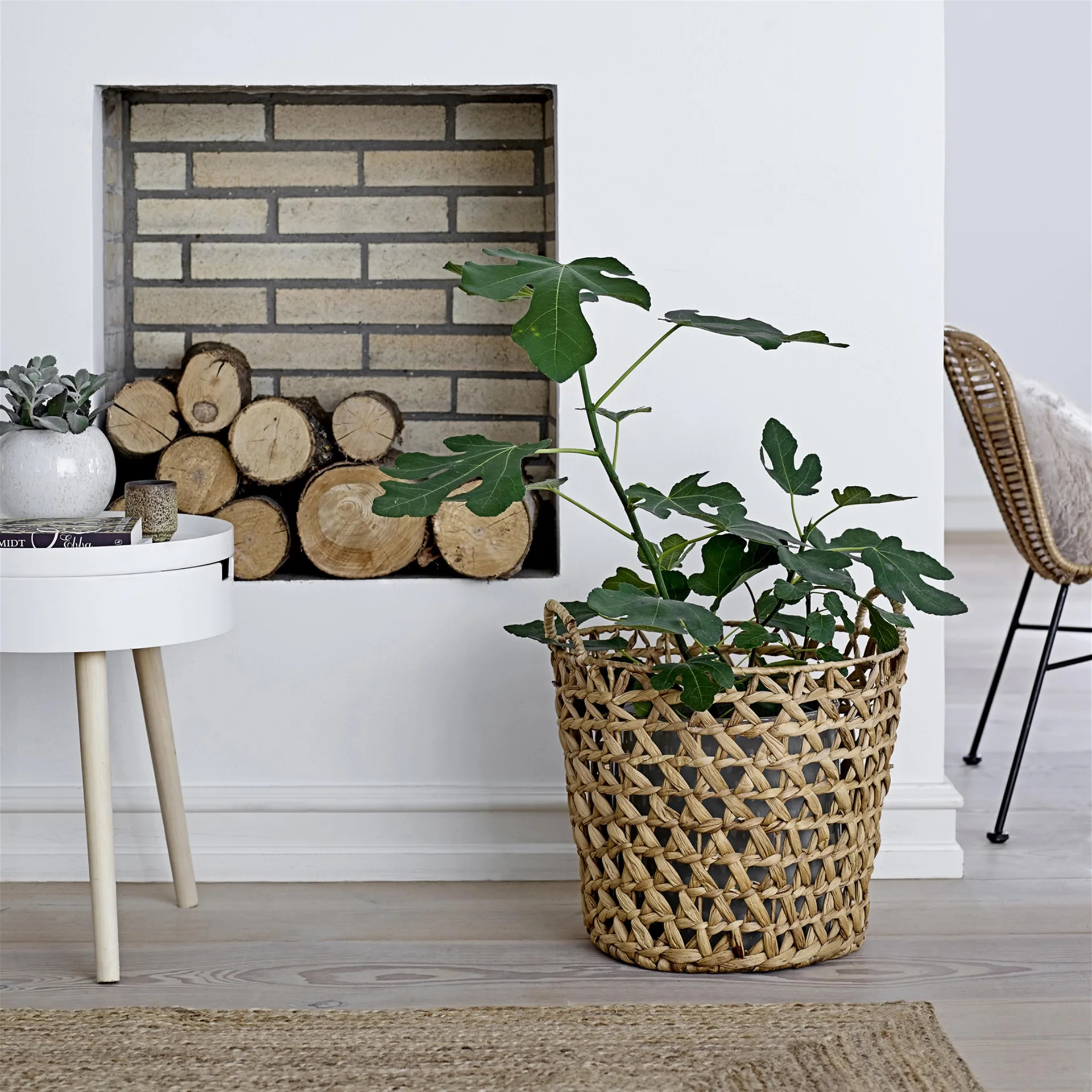 Mesa auxiliar Bloomingville, blanco-natural Bloomingville
