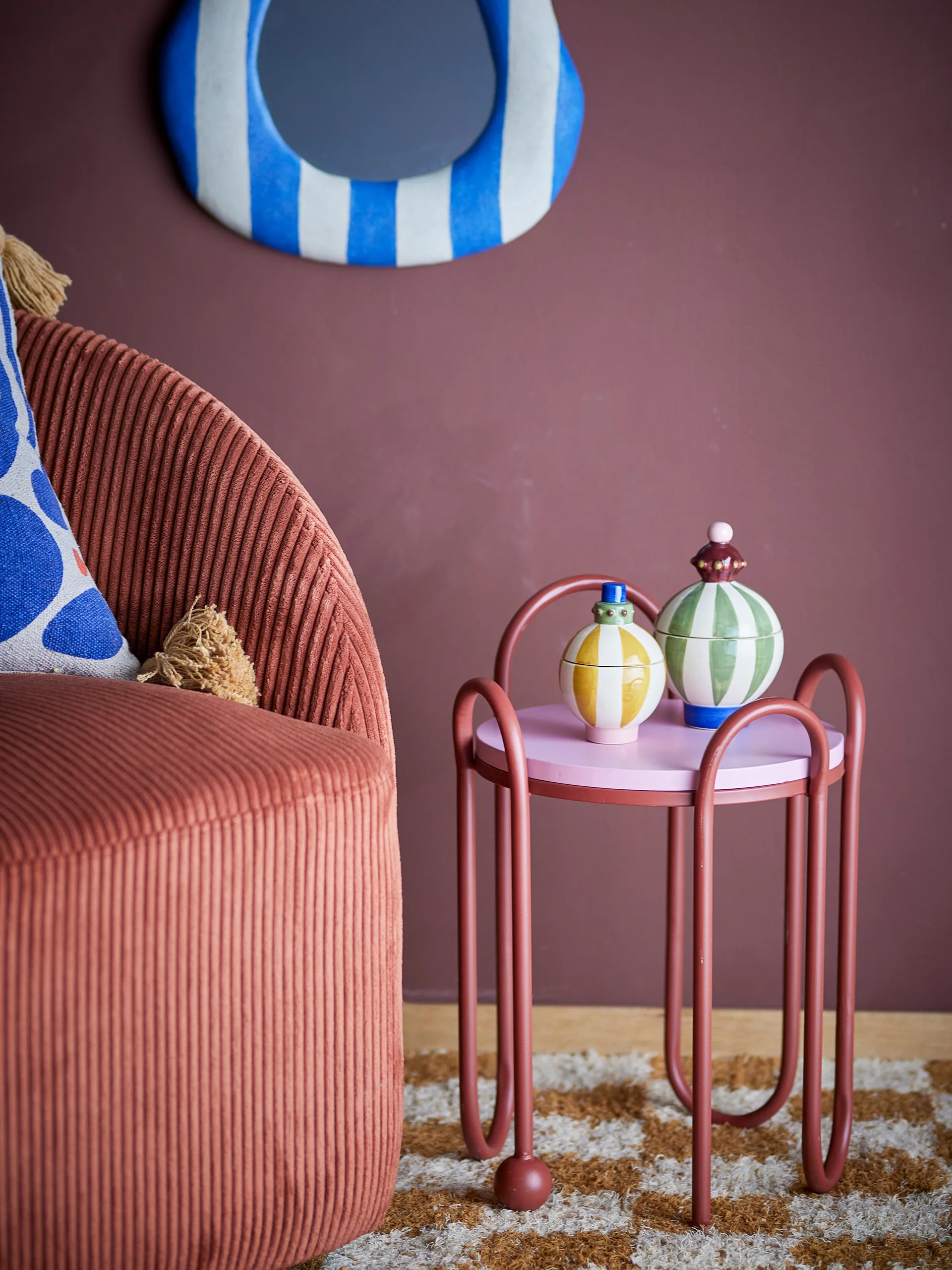 Mesa auxiliar Whimsica Ø30,5 cm, Rojo Bloomingville