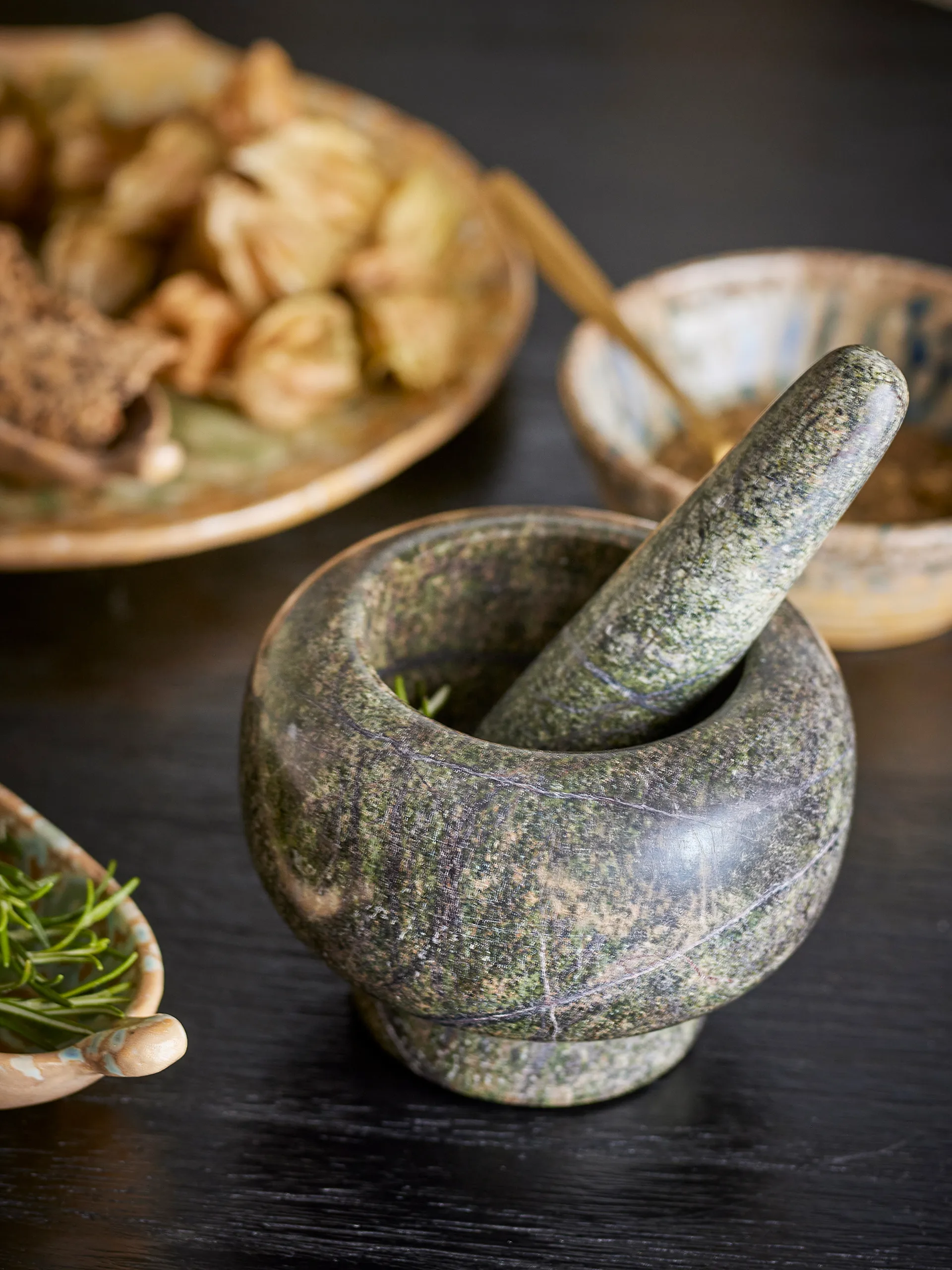 Mortero con mazo Arazo Ø12,5 cm, Verde Bloomingville