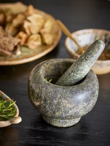 Mortero con mazo Arazo Ø12,5 cm - Verde - Bloomingville