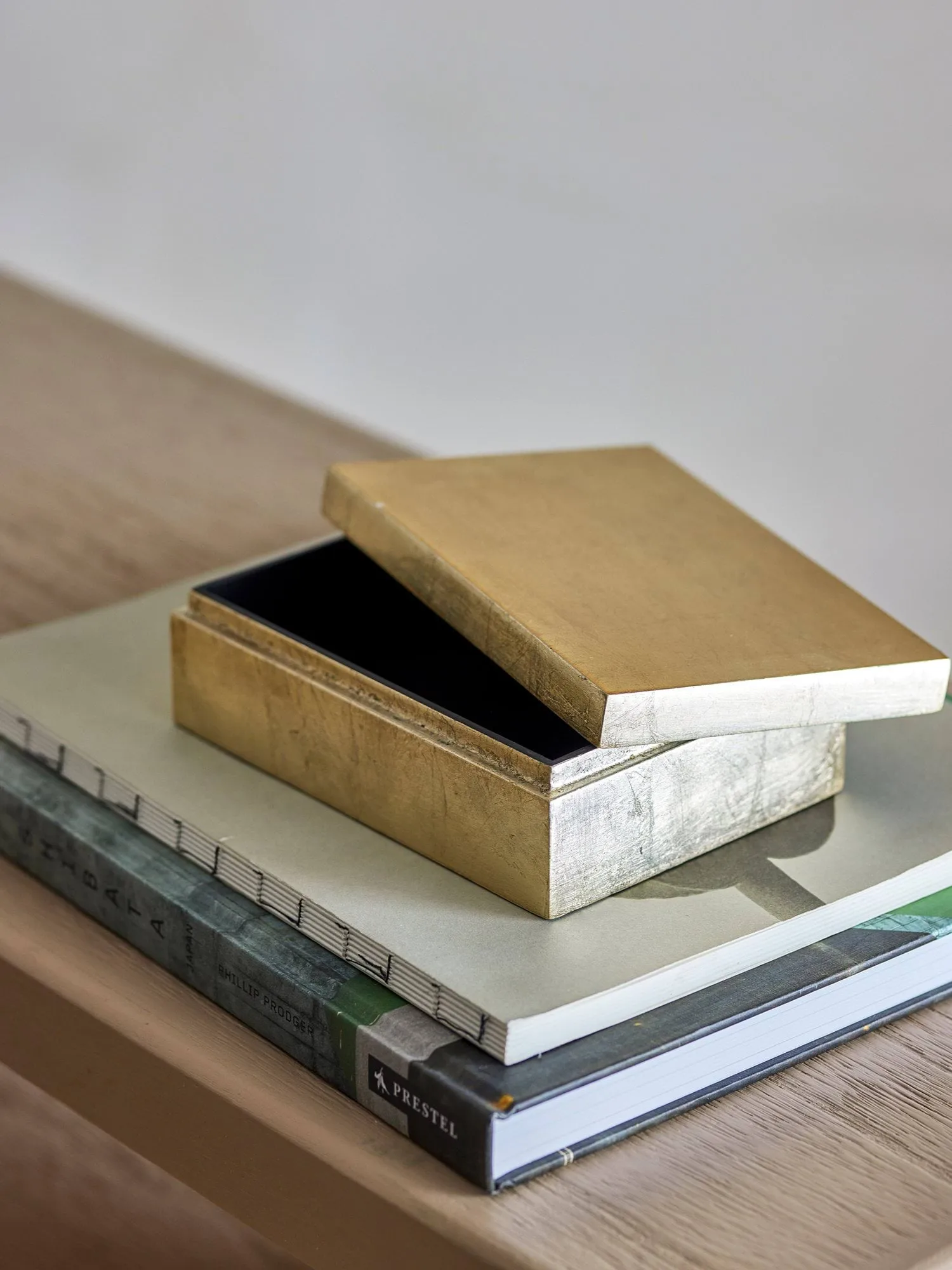 Nenon cuenco con tapa, Dorado, 15,5x11 cm Bloomingville