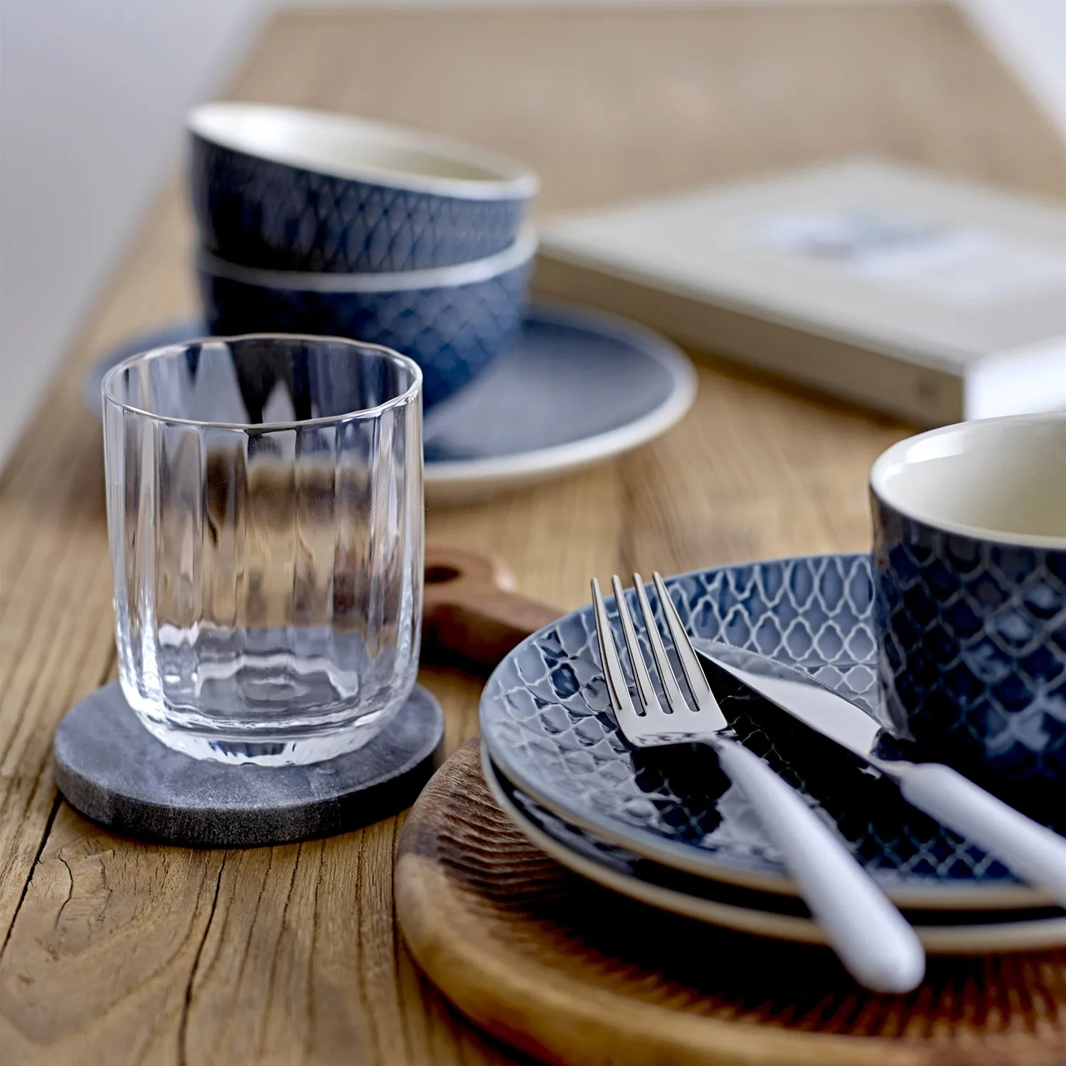 Platillo Naomi, modelo 1 Bloomingville