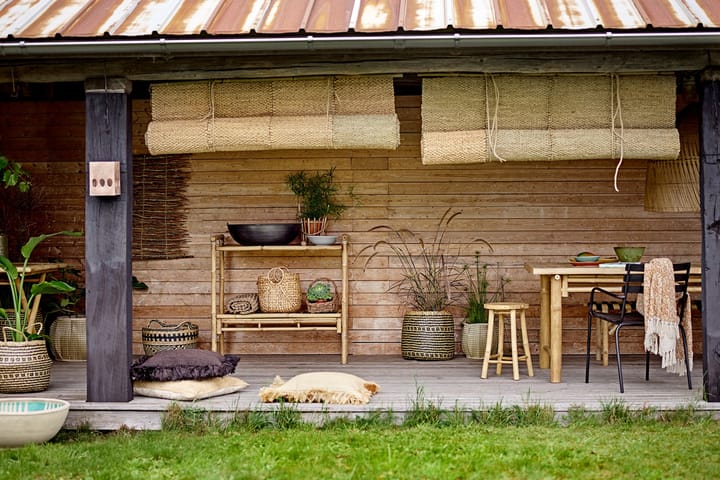 Silla Monsi, Black Bloomingville