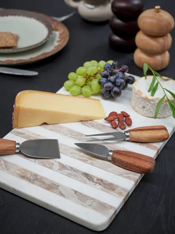 Tabla de cortar Novelle de mármol 38x22,5 cm - Blanco - Bloomingville