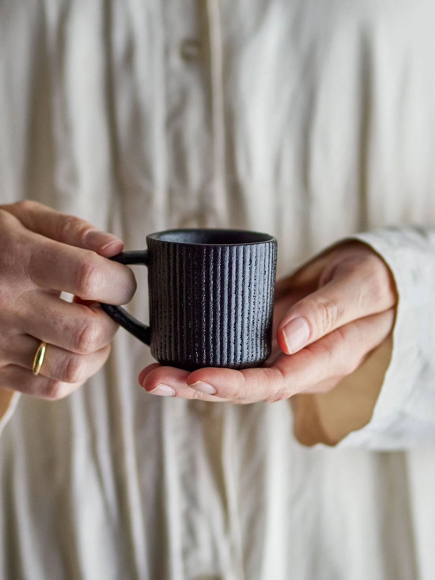 Taza de café expreso Neri, Black, 7,5 cl Bloomingville