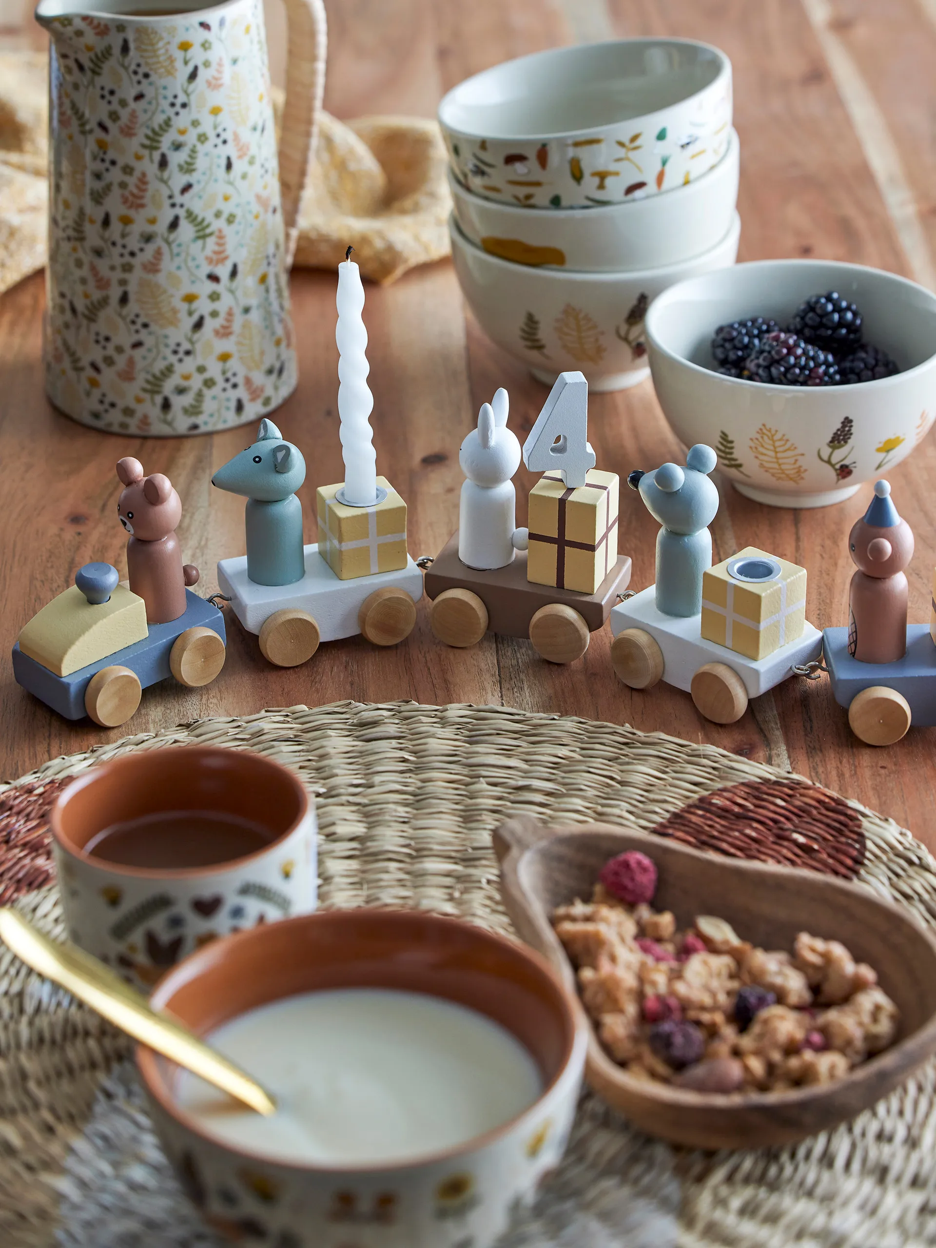 Tren de cumpleaños Junaid, Marrón Bloomingville