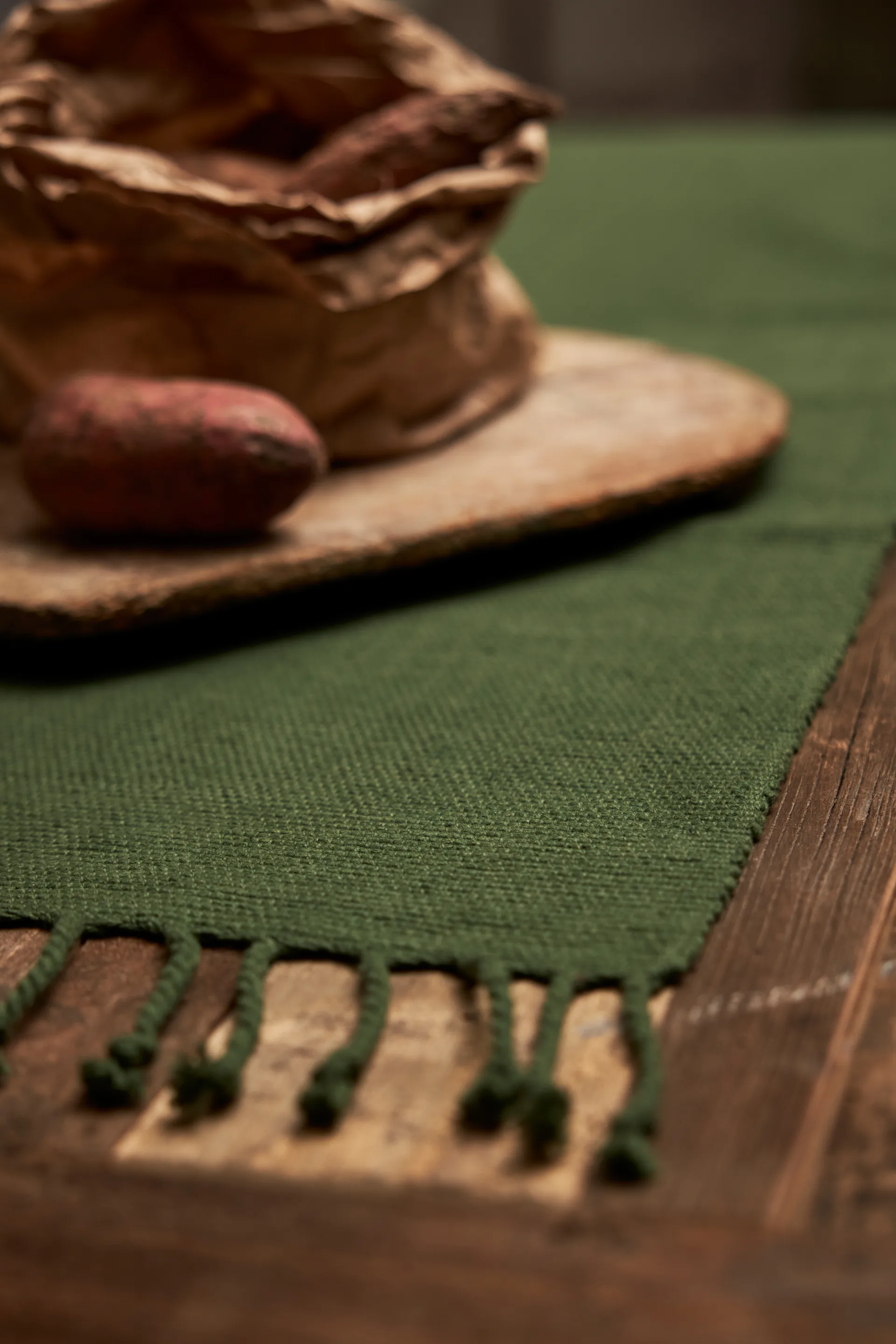 Camino de mesa Dune 35x120 cm, Verde Boel & Jan