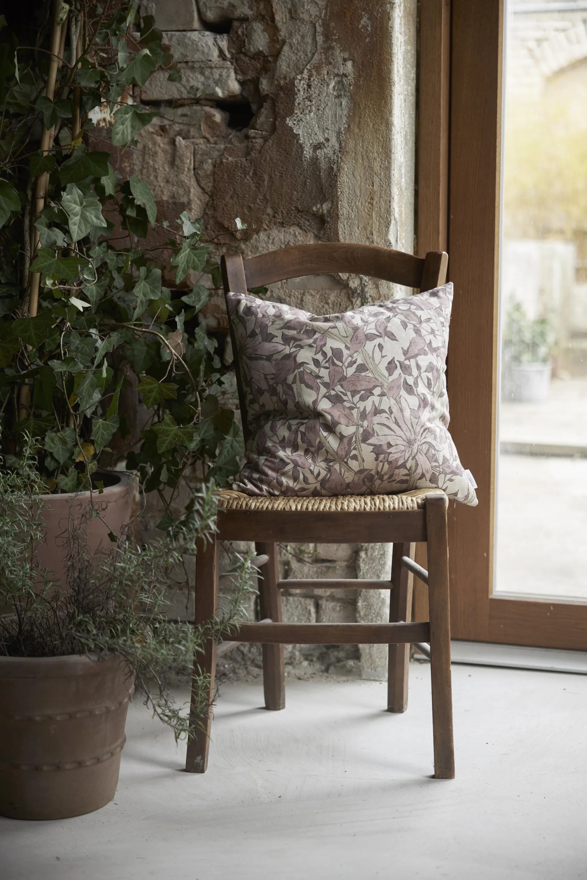 Funda de cojín Maja 45x45 cm, Rosa Boel & Jan