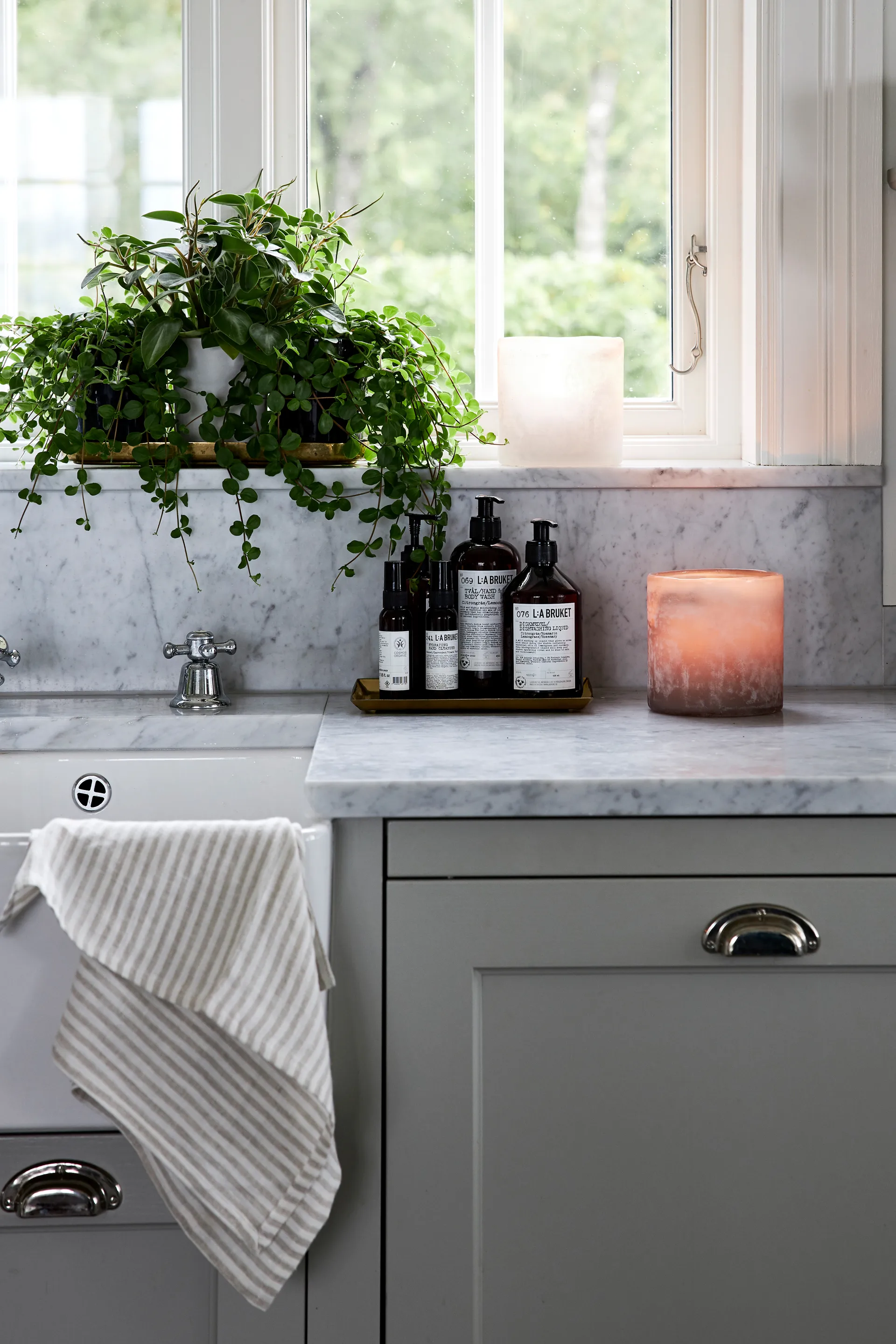 Portavelas Bungenäs Ø8 cm, marrón Boel & Jan