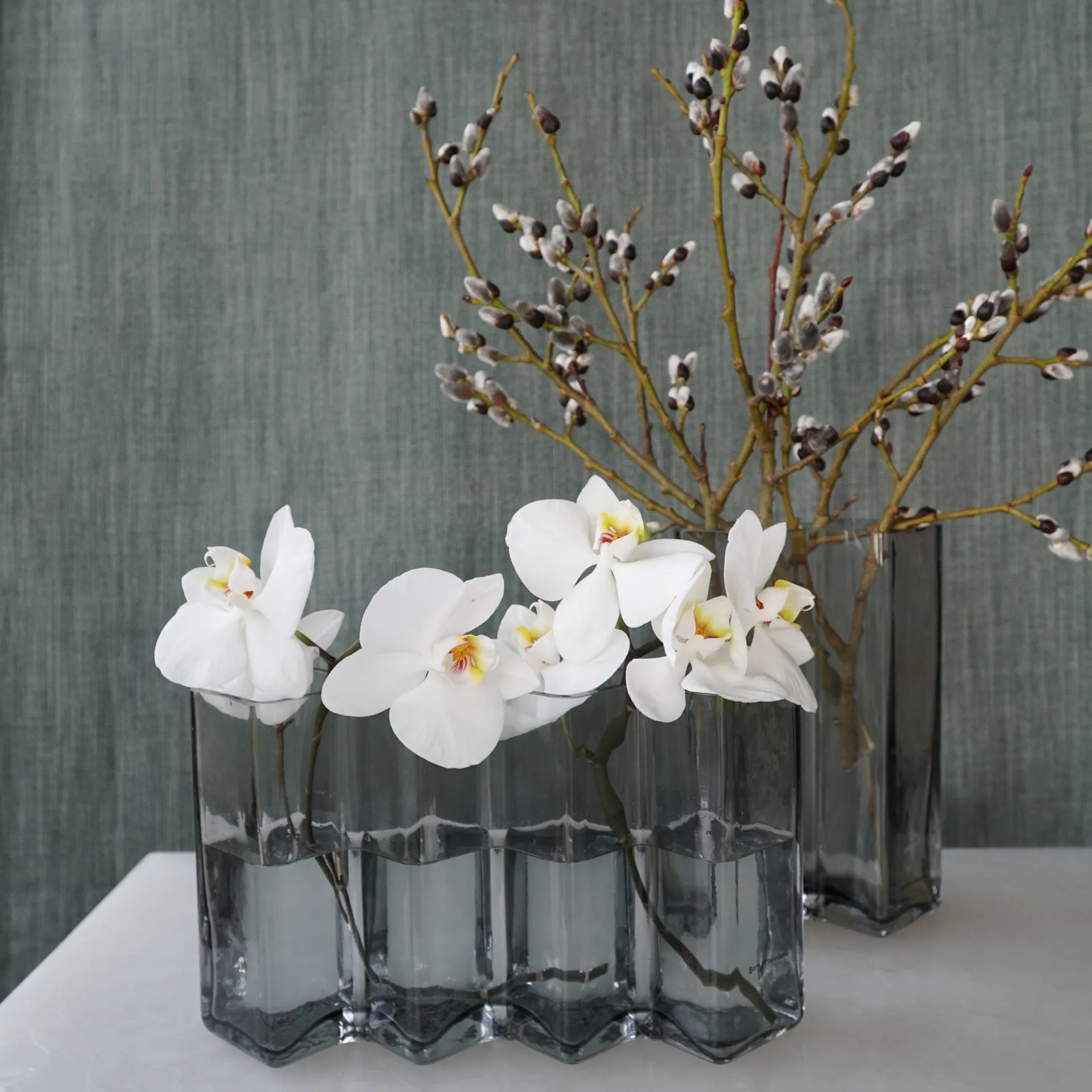 Jarrón cuatro cámaras Row, Gris Born In Sweden