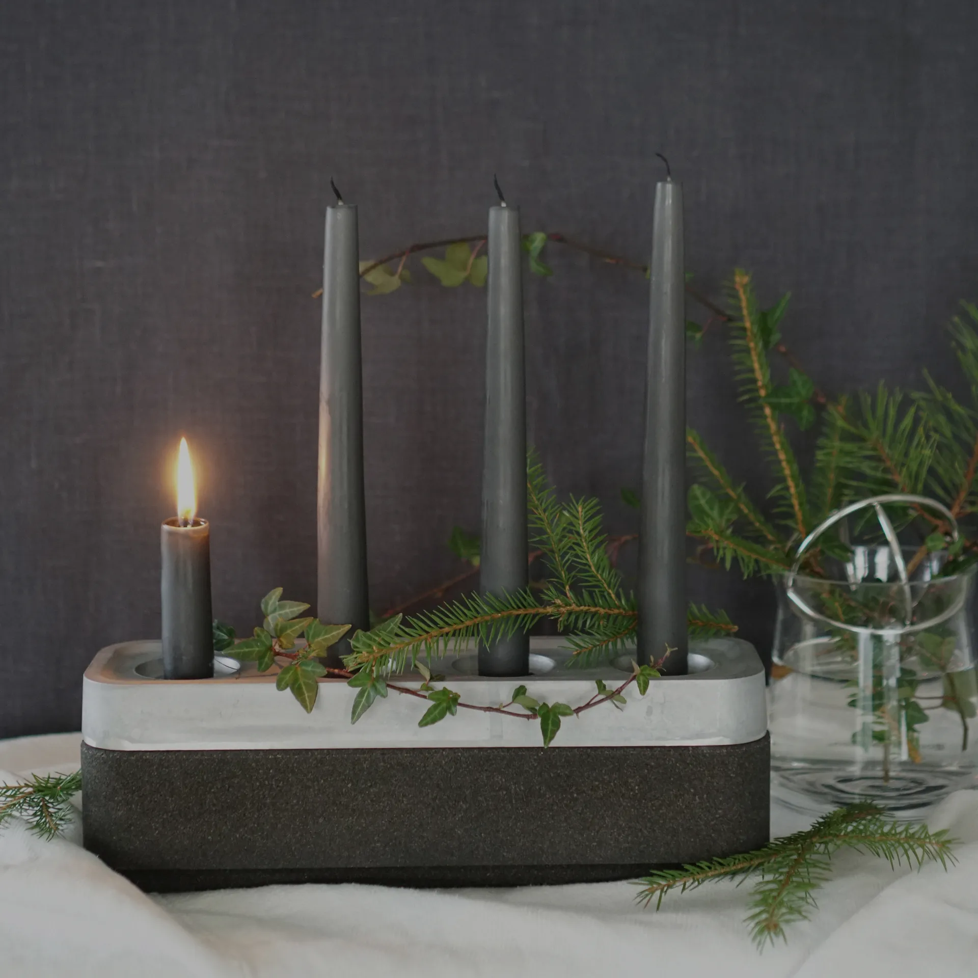 Portavelas Stumpastaken alargado pulido, 8,5x29,5 cm Born In Sweden