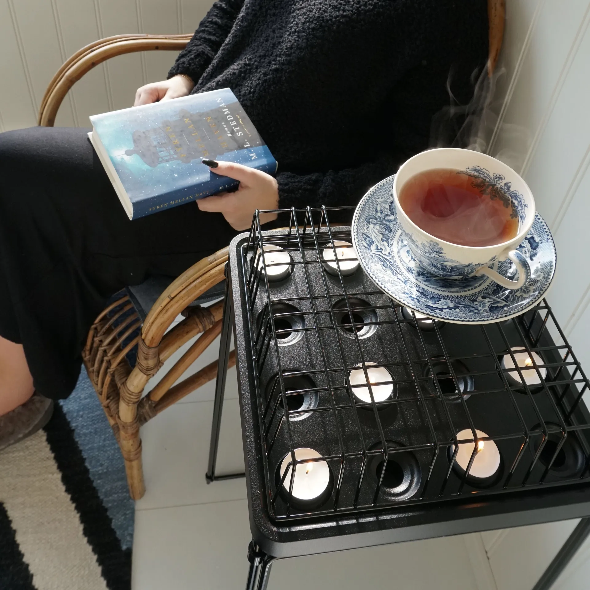 Rejilla para portaevelas Stumpastaken negro, Grande Born In Sweden