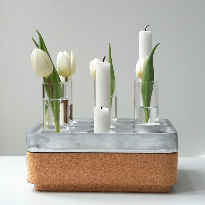 Set de regalo Stumpastaken Small, Aluminio, bol de corcho natural, 4 jarrones, cerillas Born In Sweden