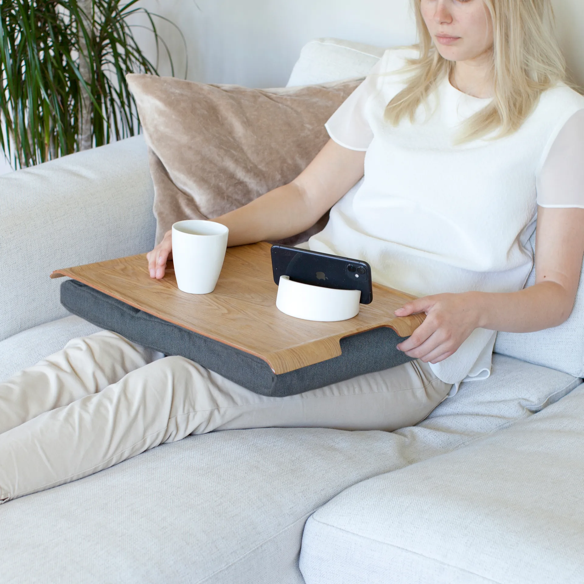 Bandeja de regazo para portátil Bosign, Madera de sauce-sal y pimienta gris Bosign