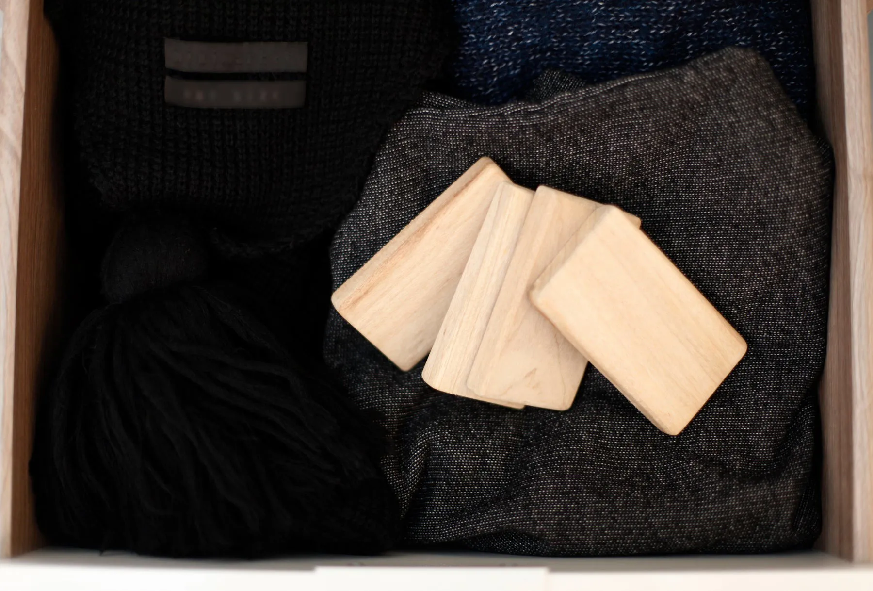 Bloque de fragancia Bosign de madera de cedro blanco , 4-pack Bosign